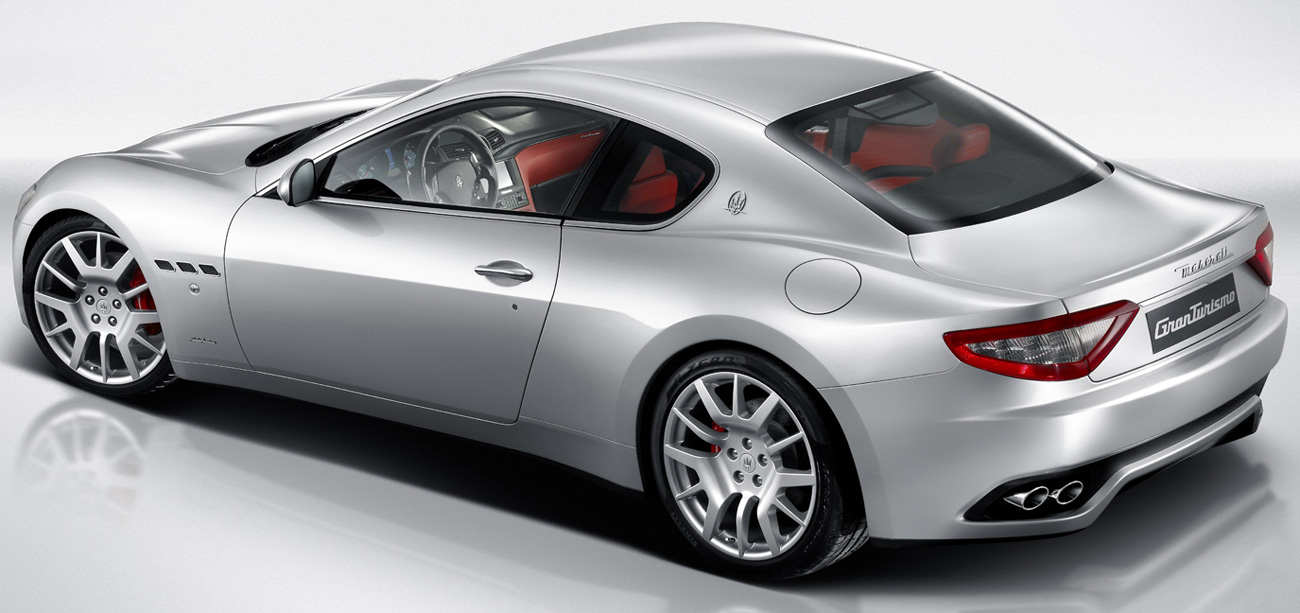 Cars Wallpapers Maserati Gran Turismo - Maserati Gran Turismo - HD Wallpaper 