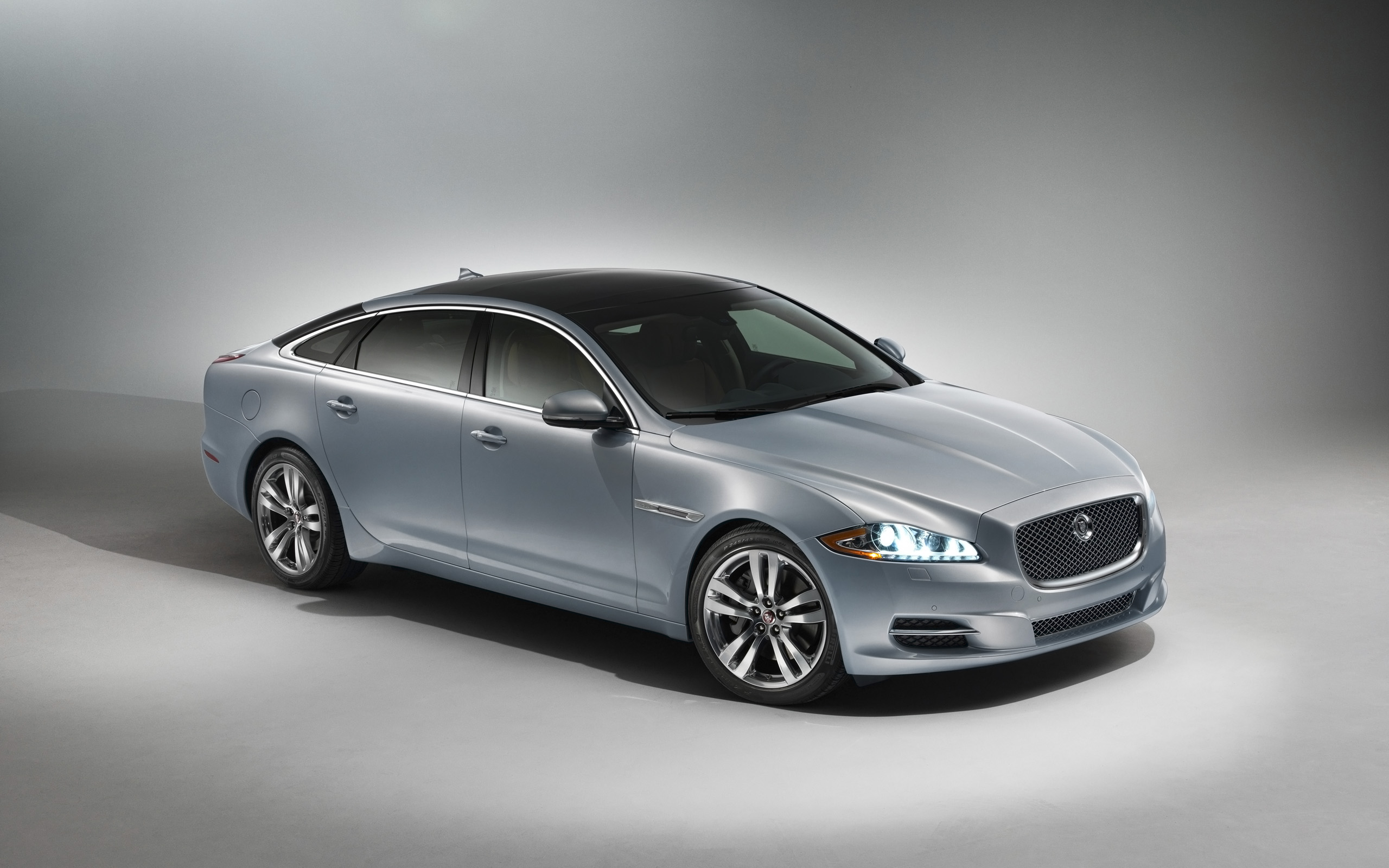 2014 Jaguar Fully Loaded - HD Wallpaper 