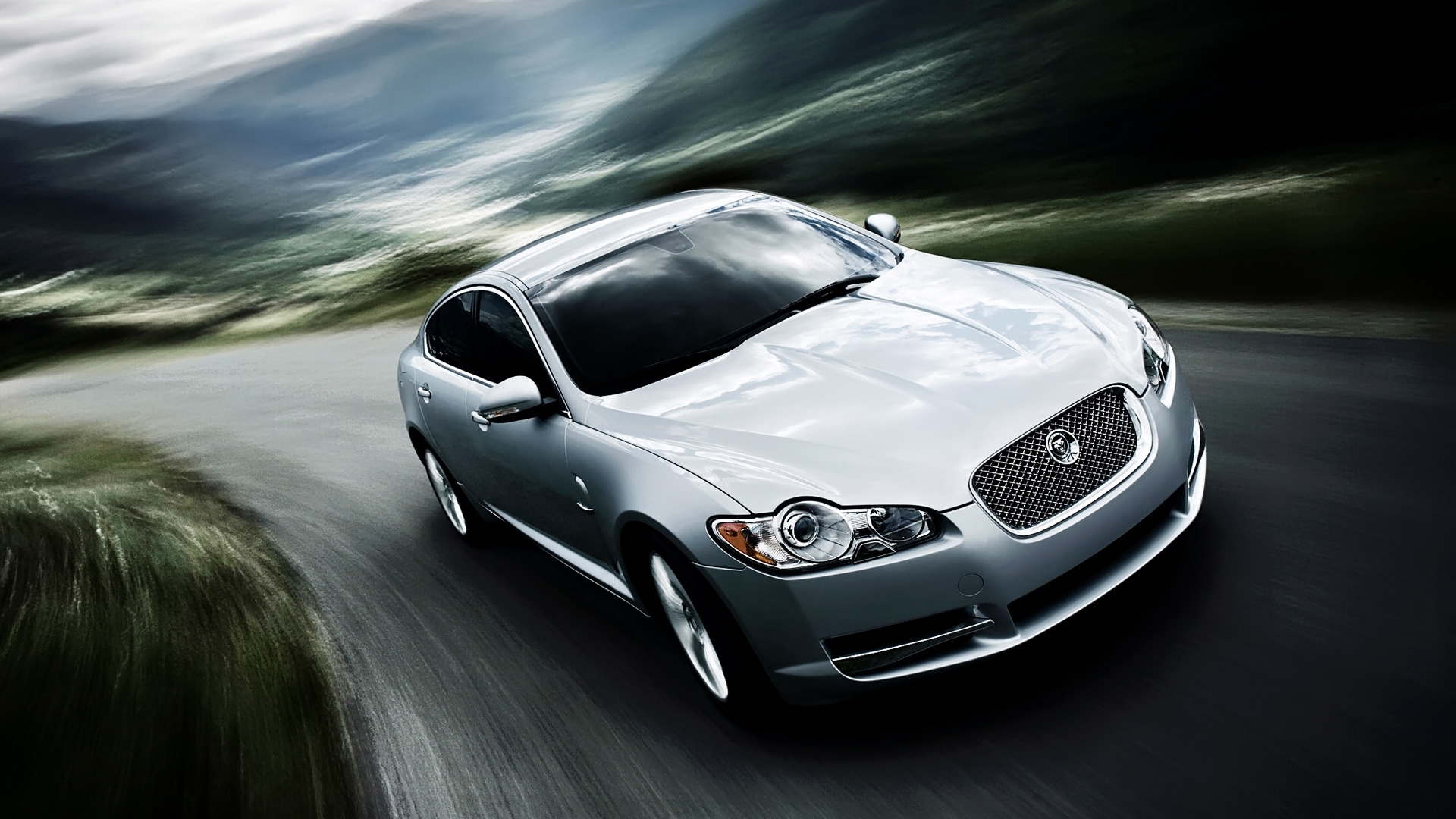 Jaguar Xf 2010 - HD Wallpaper 