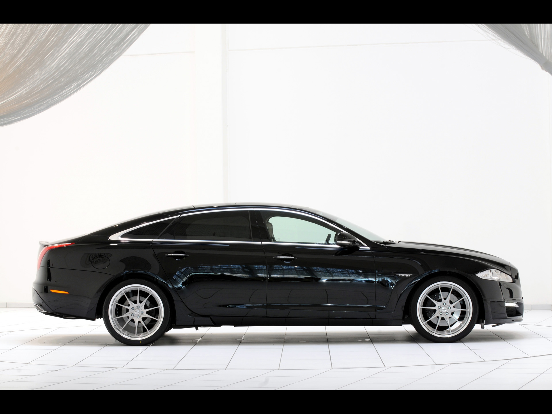 Jaguar Xj Side - HD Wallpaper 