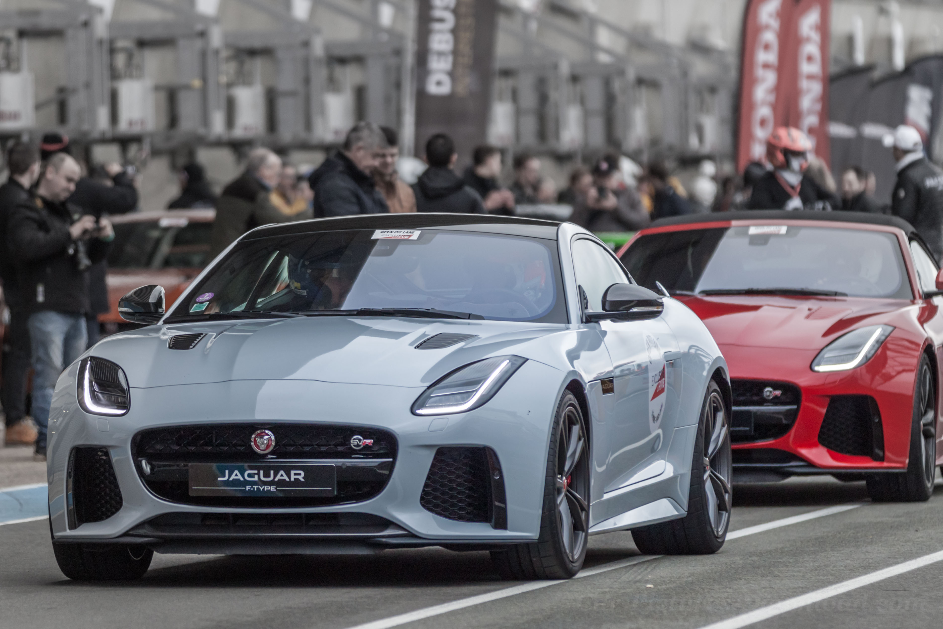 Supercar - HD Wallpaper 