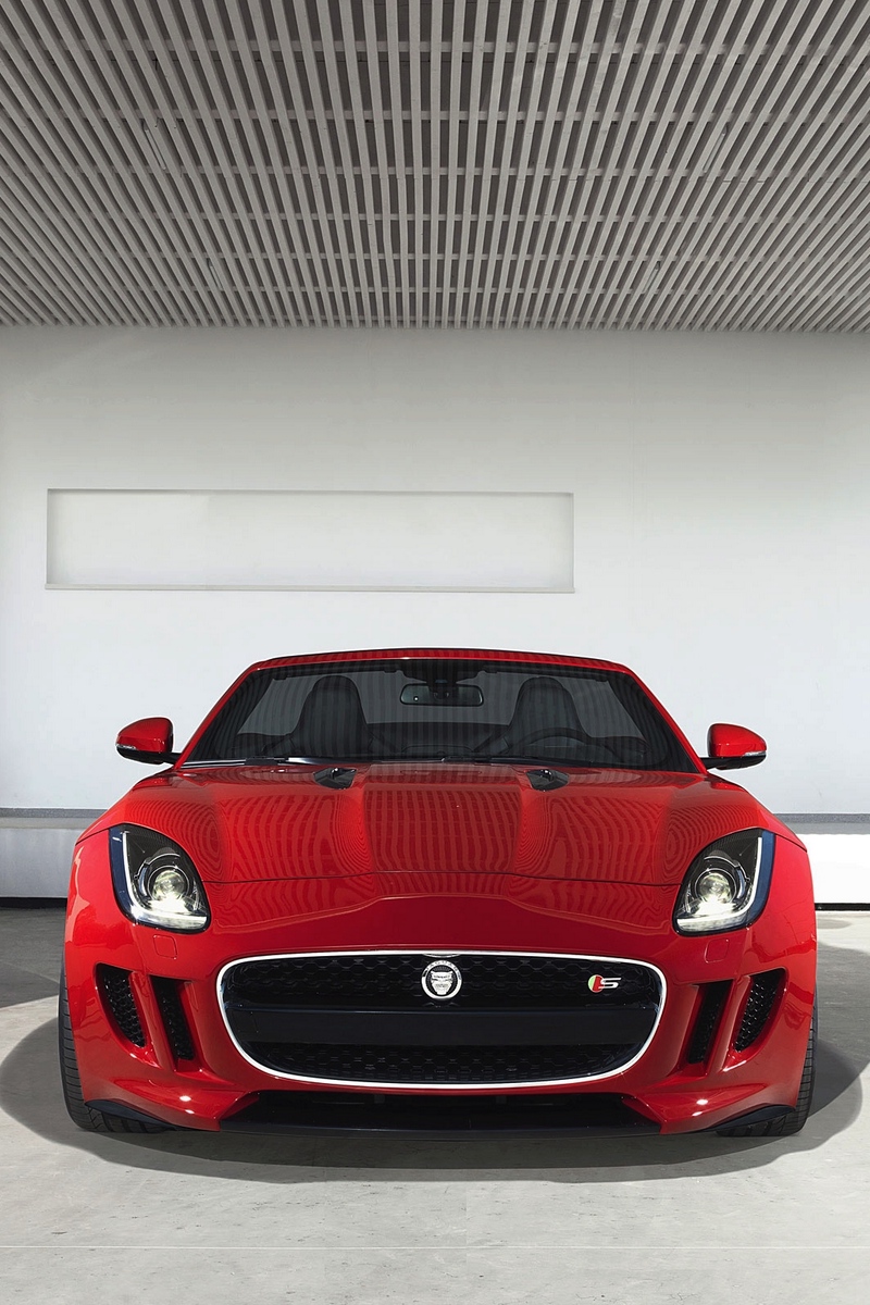 Wallpaper Jaguar, F-type, Red, Front View - Jaguar F Type Portrait - HD Wallpaper 