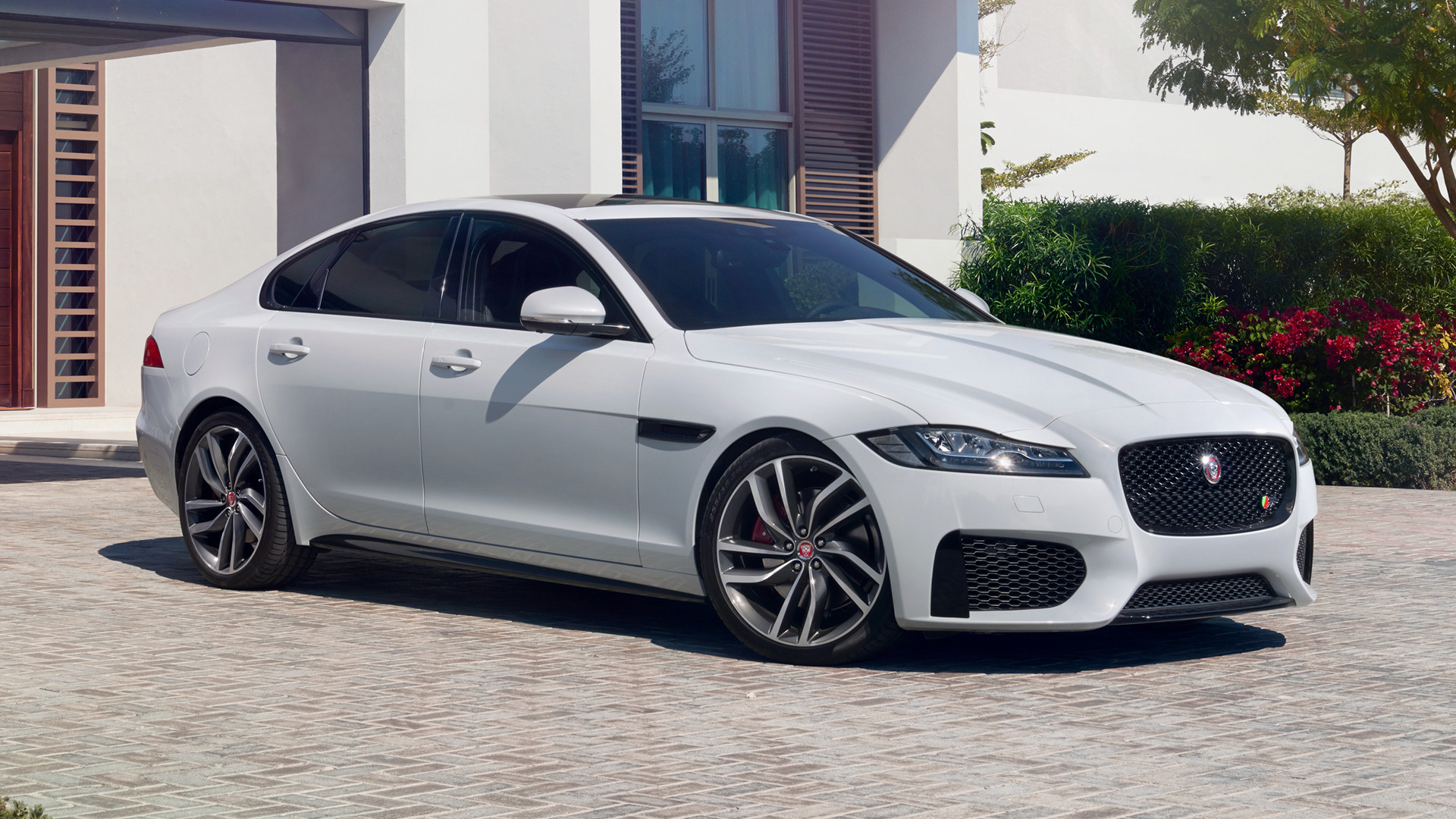 2015 Jaguar Xf Wallpaper Hd - 2016 Jaguar Xfr Sport - HD Wallpaper 