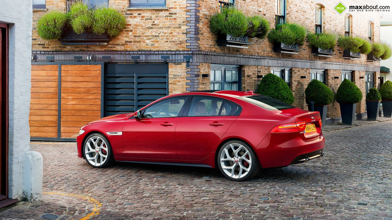 2015 Jaguar Xe Image - Jaguar Xe London - HD Wallpaper 