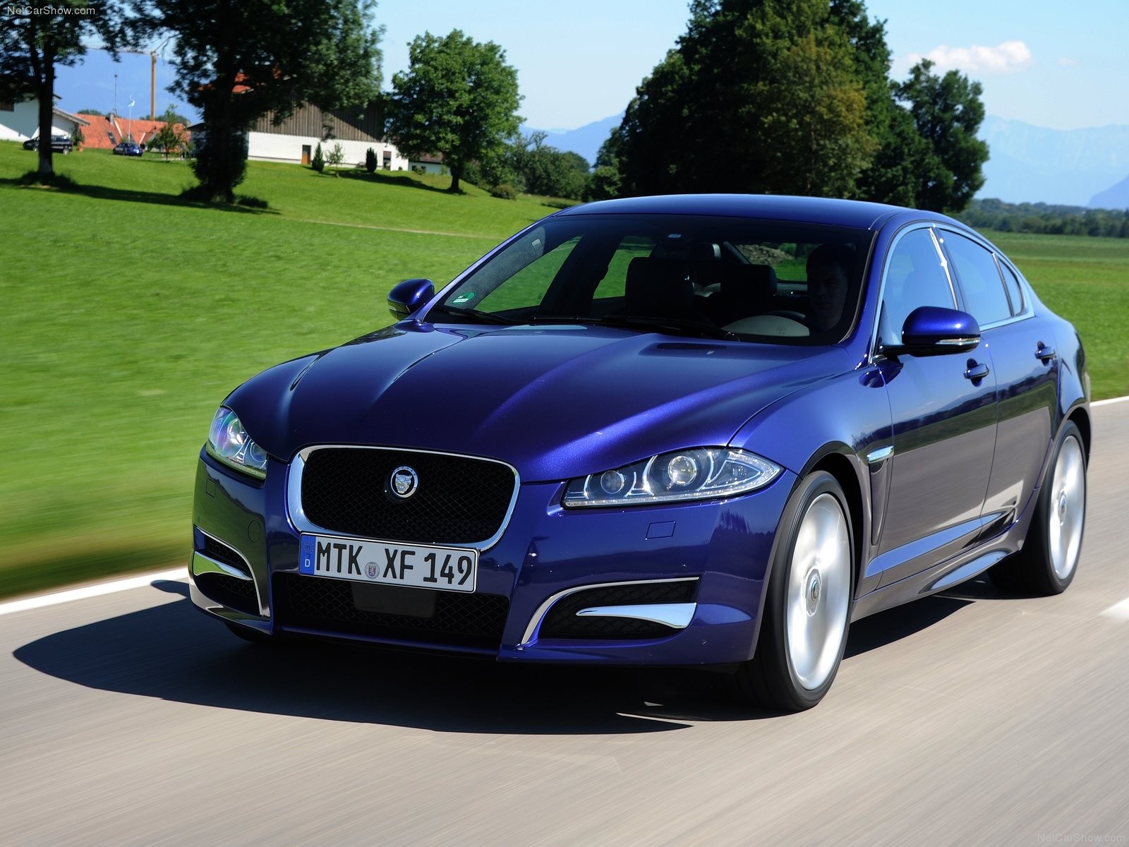 Jaguar Xf 2019 Blue - HD Wallpaper 