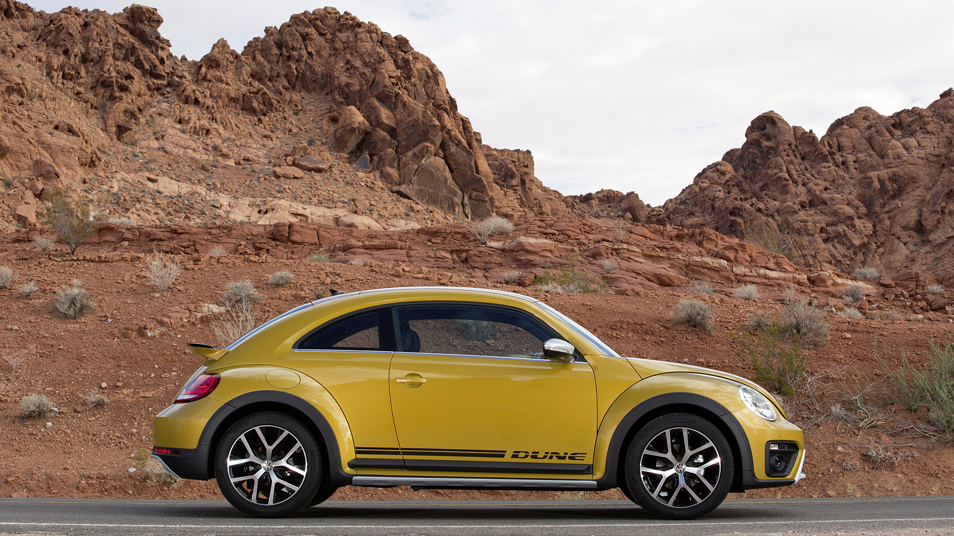 Volkswagen Beetle 2020 - HD Wallpaper 