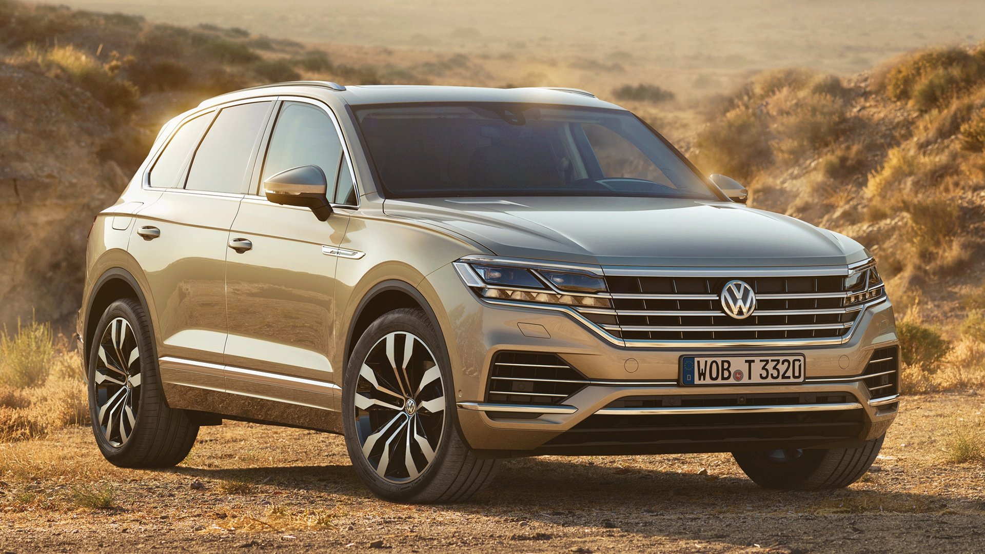 Volkswagen Touareg 2018 Gold - HD Wallpaper 