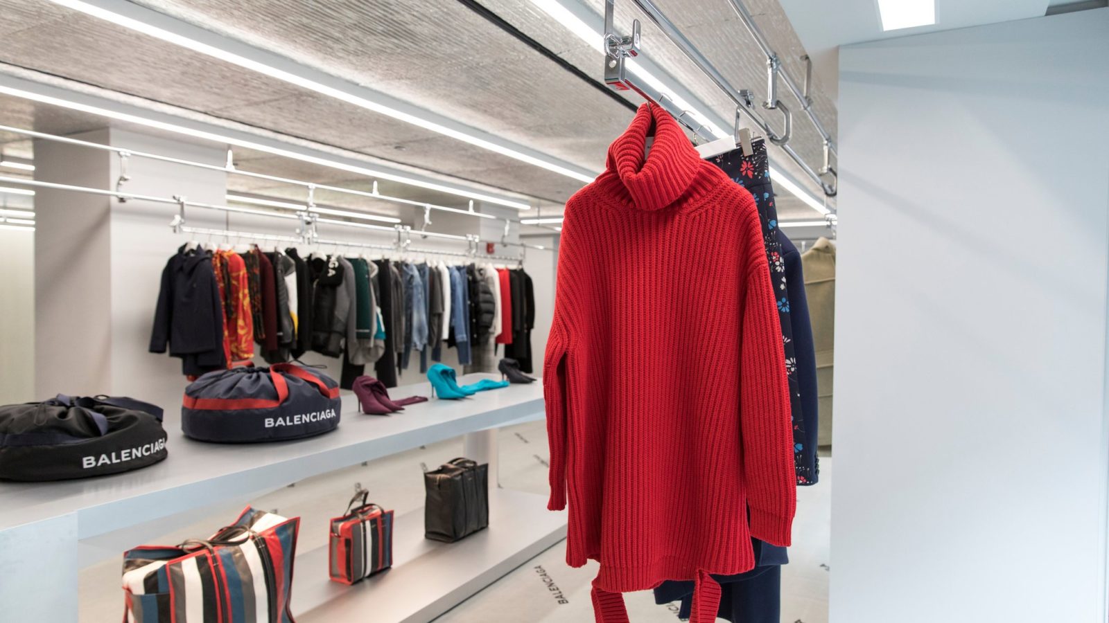 Balenciaga Store Nyc - HD Wallpaper 