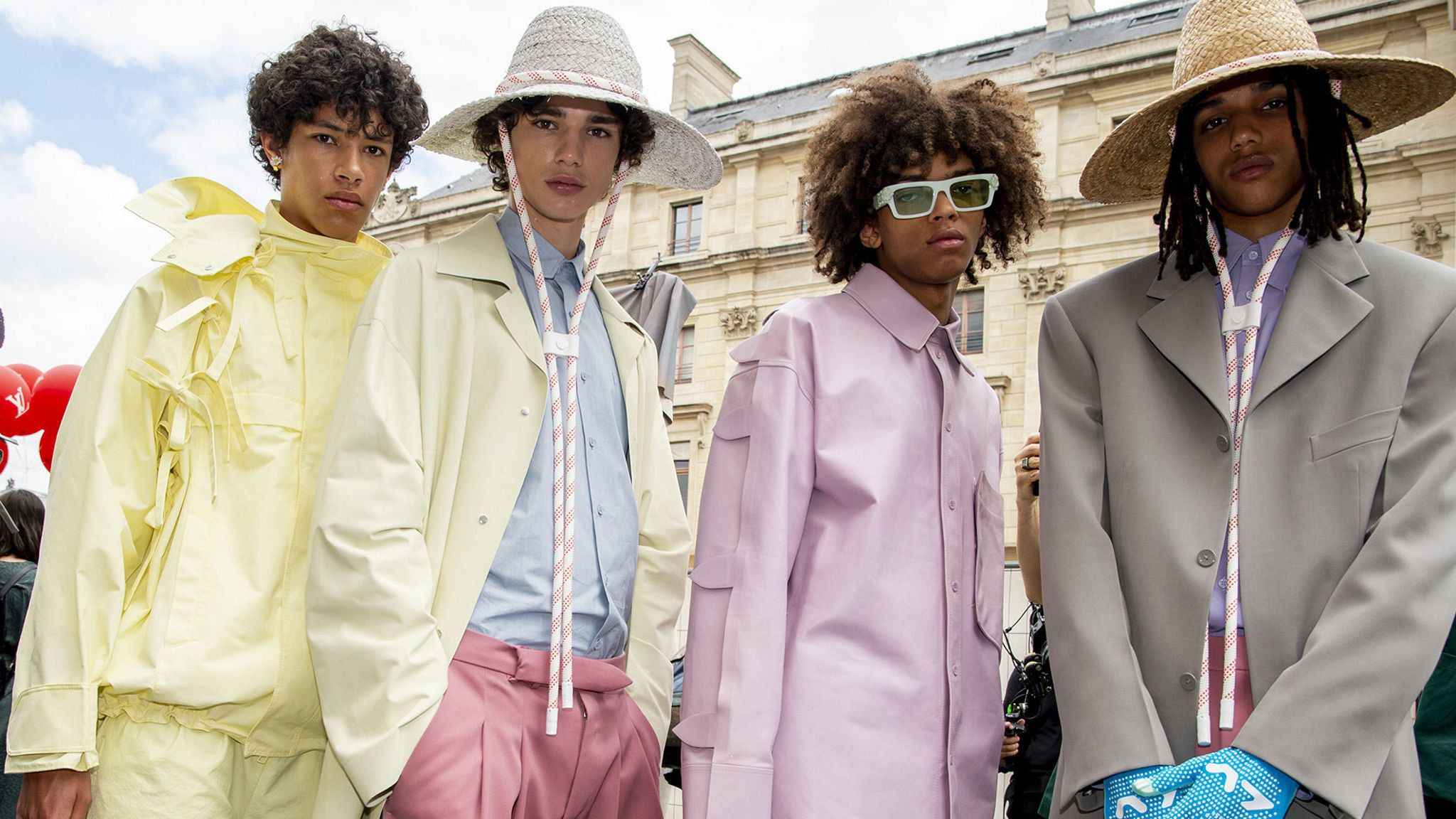 Louis Vuitton Ss20 - Louis Vuitton Mens Ss20 Show - HD Wallpaper 