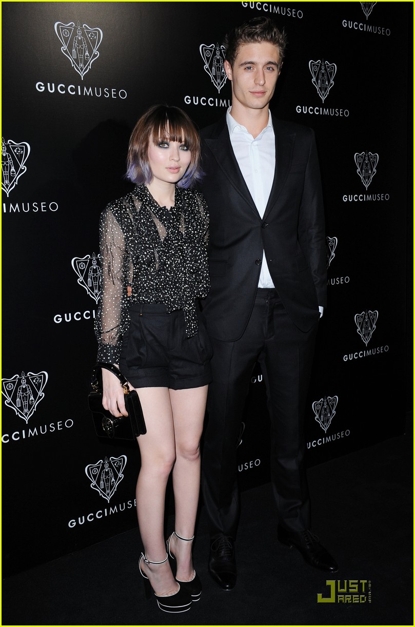 Emily Browning Max Irons Gucci Museo - Emily Browning Max Irons - 809x1222  Wallpaper 