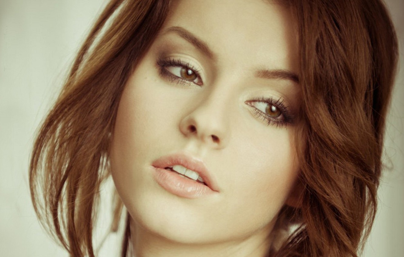 Photo Wallpaper Style, Makeup Lips, Girl Wallpapers, - Klaudia Losin - HD Wallpaper 