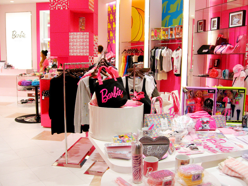 Barbie, Pink, And Shop Image - Barbie Store Tokyo - HD Wallpaper 