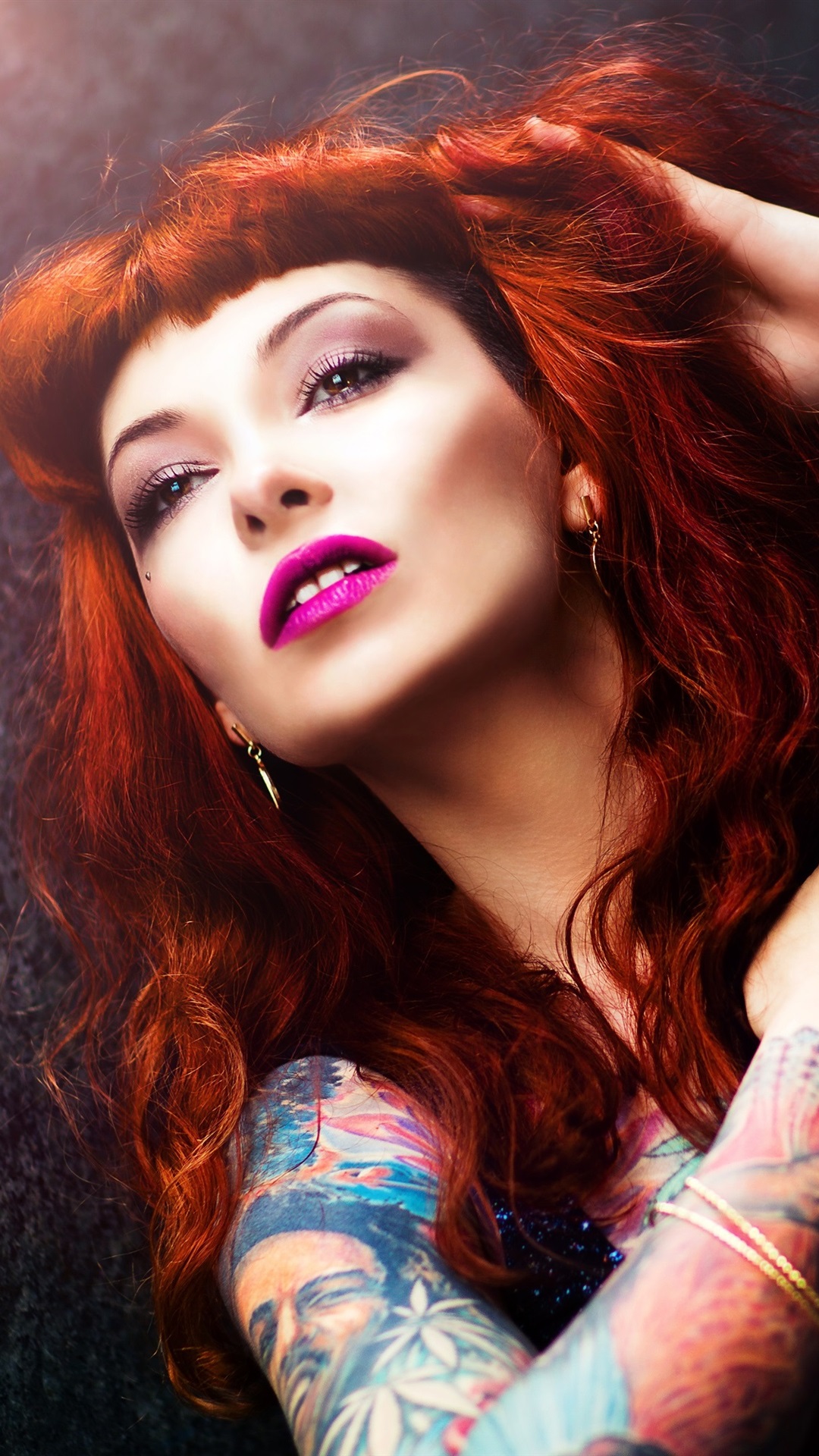 Iphone Wallpaper Red Hair Girl, Makeup, Tattoo - Tattoo - HD Wallpaper 