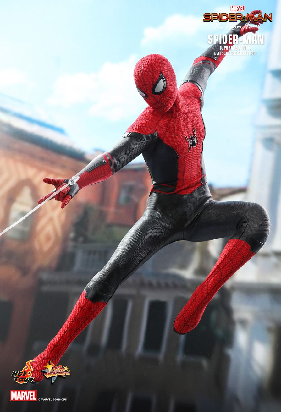 Hot Toys Spider Man Far From Home - HD Wallpaper 