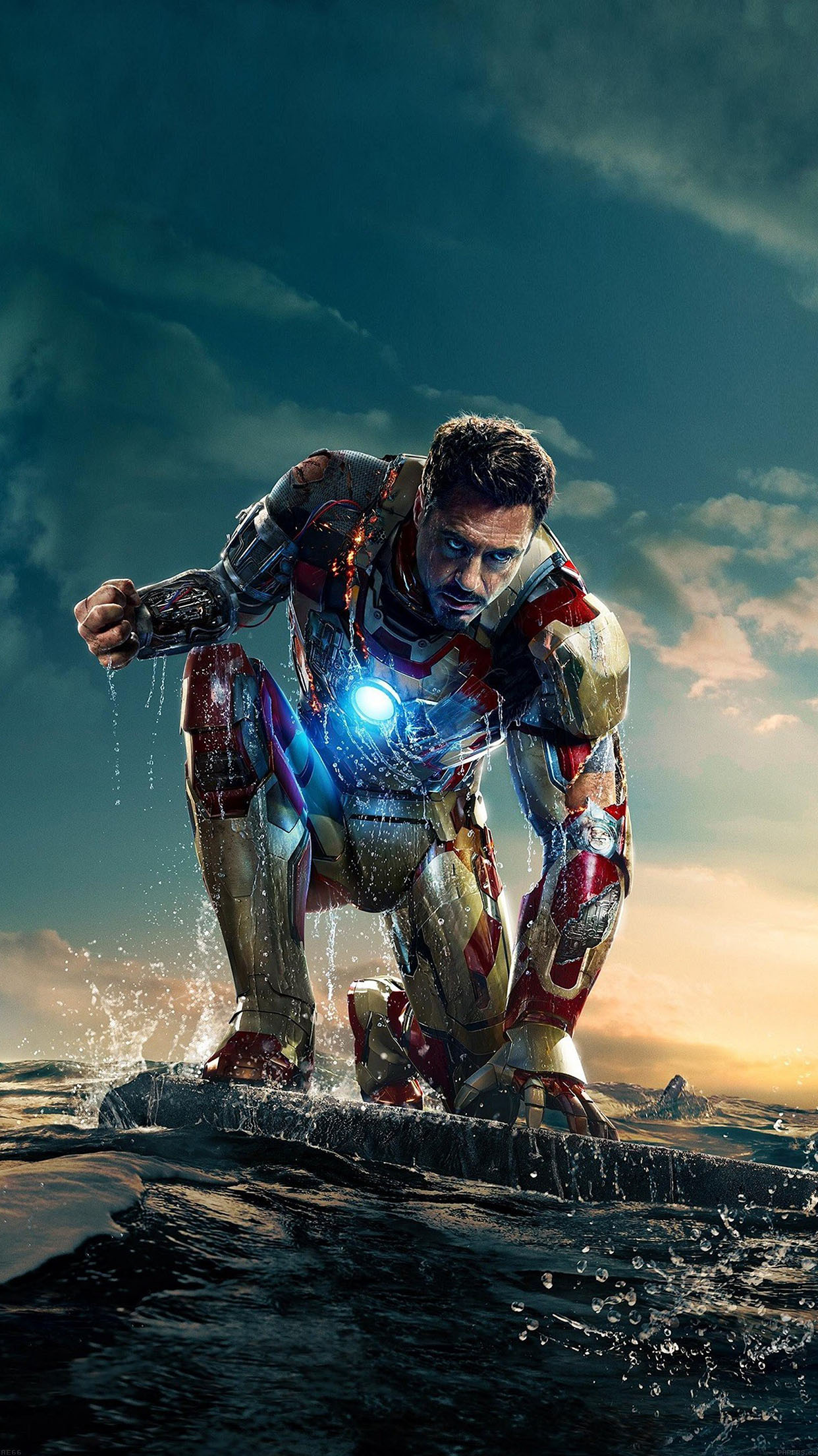 Iron Man Wallpaper 4k Iphone - HD Wallpaper 