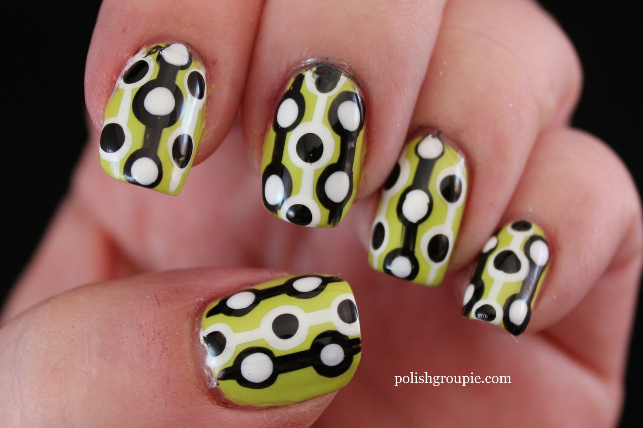 Black And White Retro Dot Nail Art With Color Club - Nail Polish - HD Wallpaper 