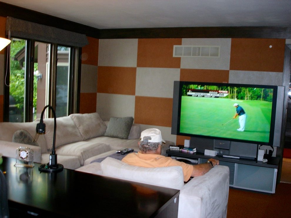 Glorious Checkerboard Wallpaper In With Home Theater - Led-backlit Lcd Display - HD Wallpaper 