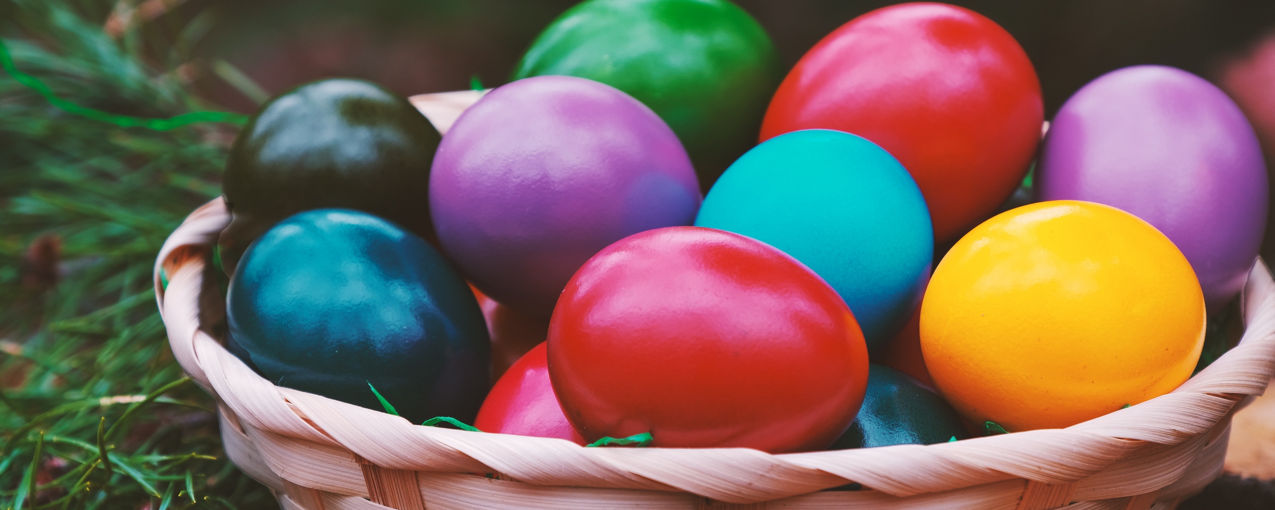 Wallpaper Easter, Eggs, Colorful, Basket - Buona Pasqua - HD Wallpaper 