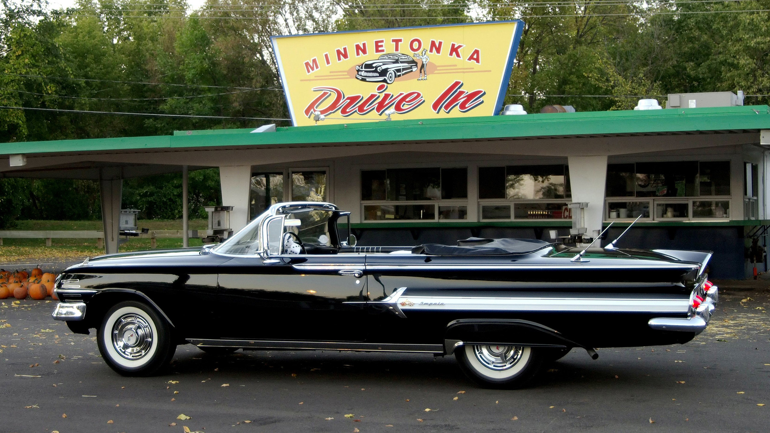 Impala Car Old - HD Wallpaper 