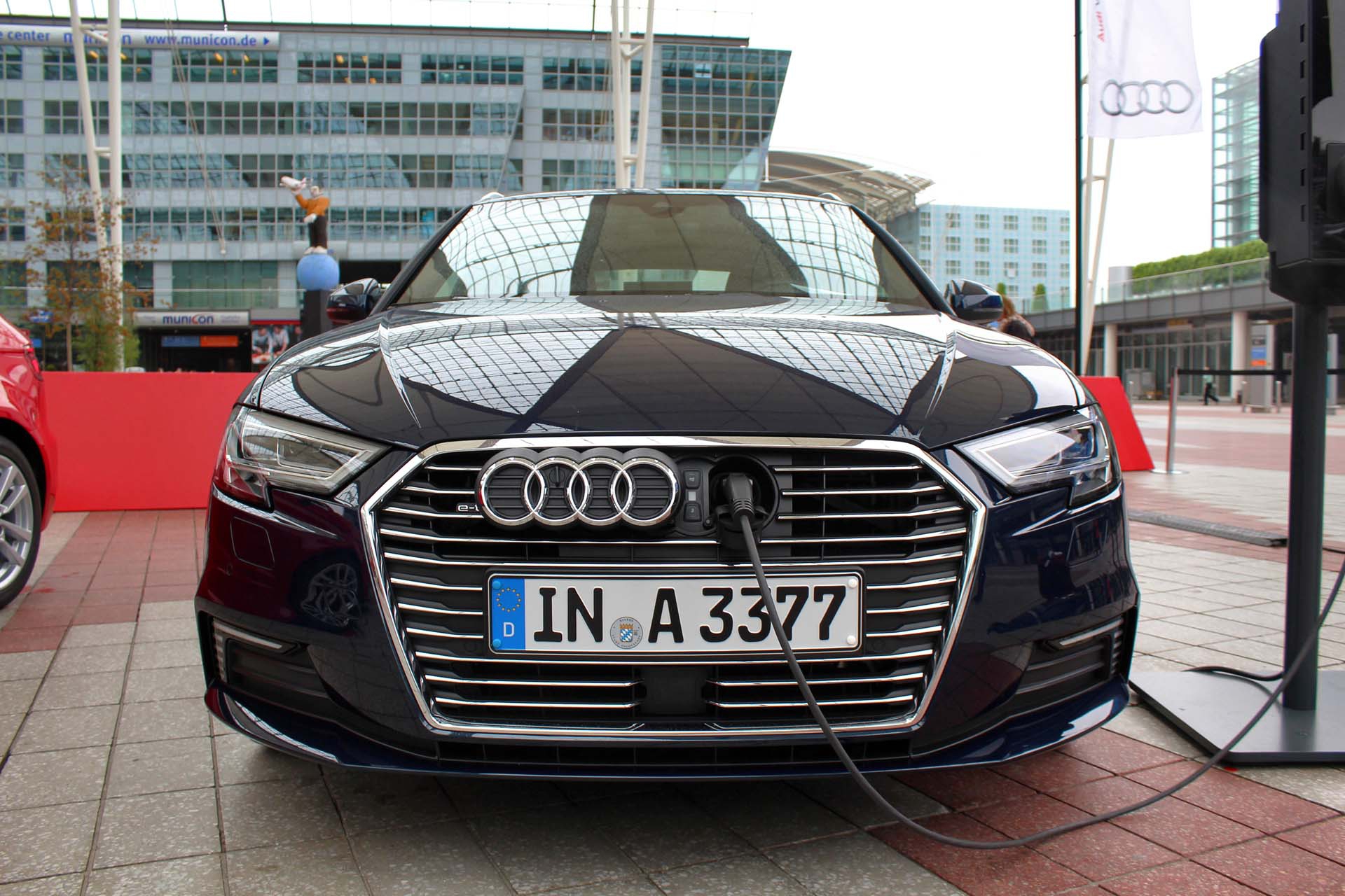 Audi A3 Sportback E Tron Wallpaper - Audi E-tron - HD Wallpaper 