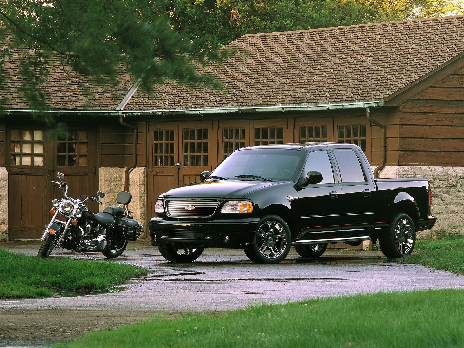 Ford F150 - Ford F 150 Harley Davidson 2001 - HD Wallpaper 