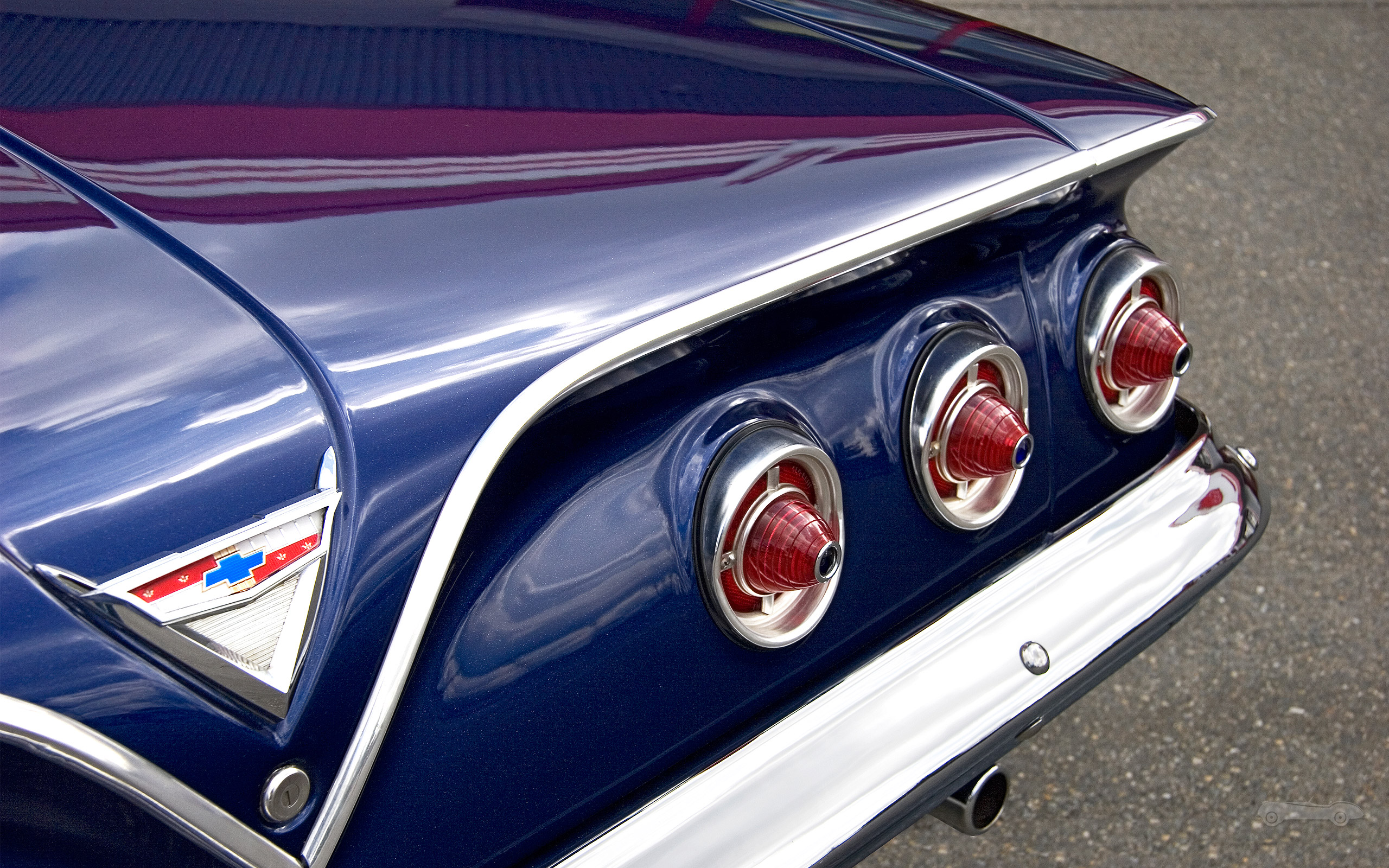 Antique Car - HD Wallpaper 