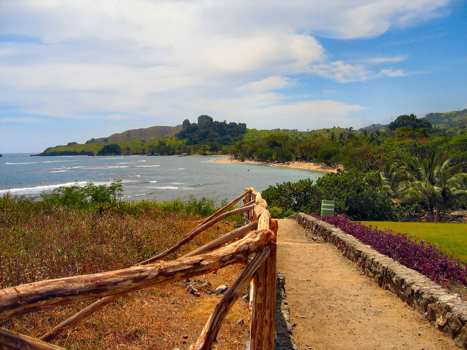 Dominican Republic Beach Road - Riu Mambo All Inclusive - HD Wallpaper 