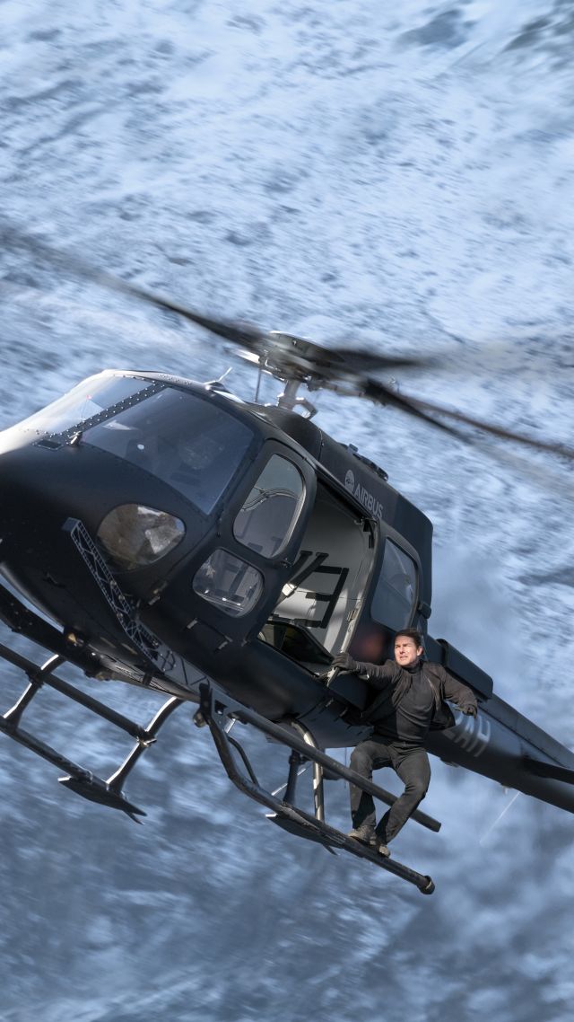 Fallout, Tom Cruise, 8k - Mission Impossible Helicopter Chase - HD Wallpaper 