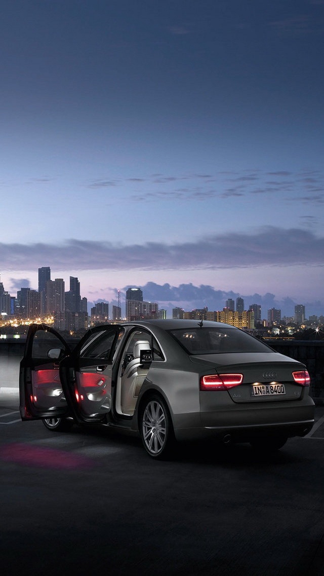 Audi A8 2011 - HD Wallpaper 