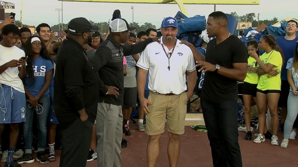 Ce King High School Harvey - HD Wallpaper 