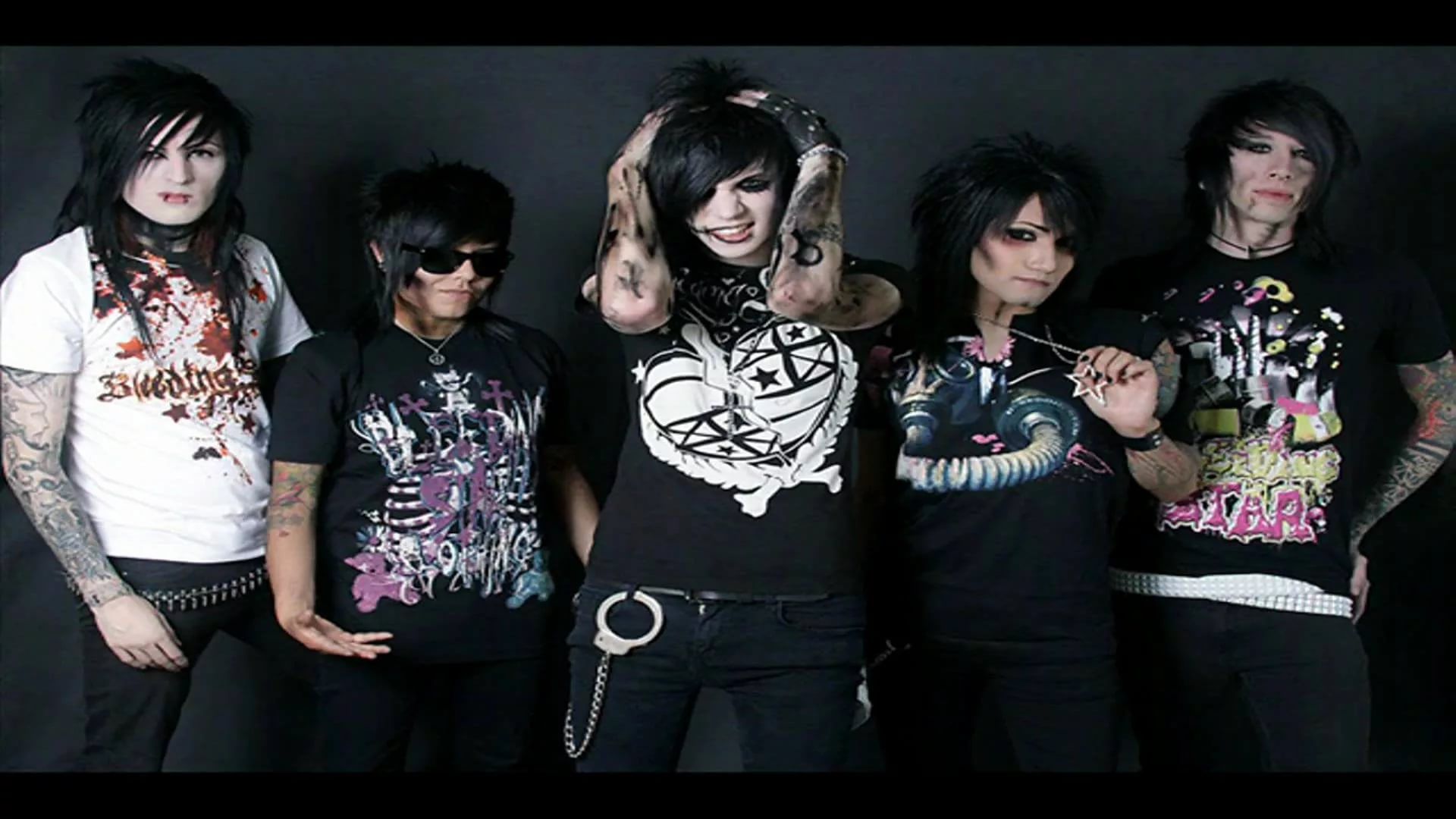 Emo Band Background Wallpaper - Black Veil Brides 2002 - HD Wallpaper 