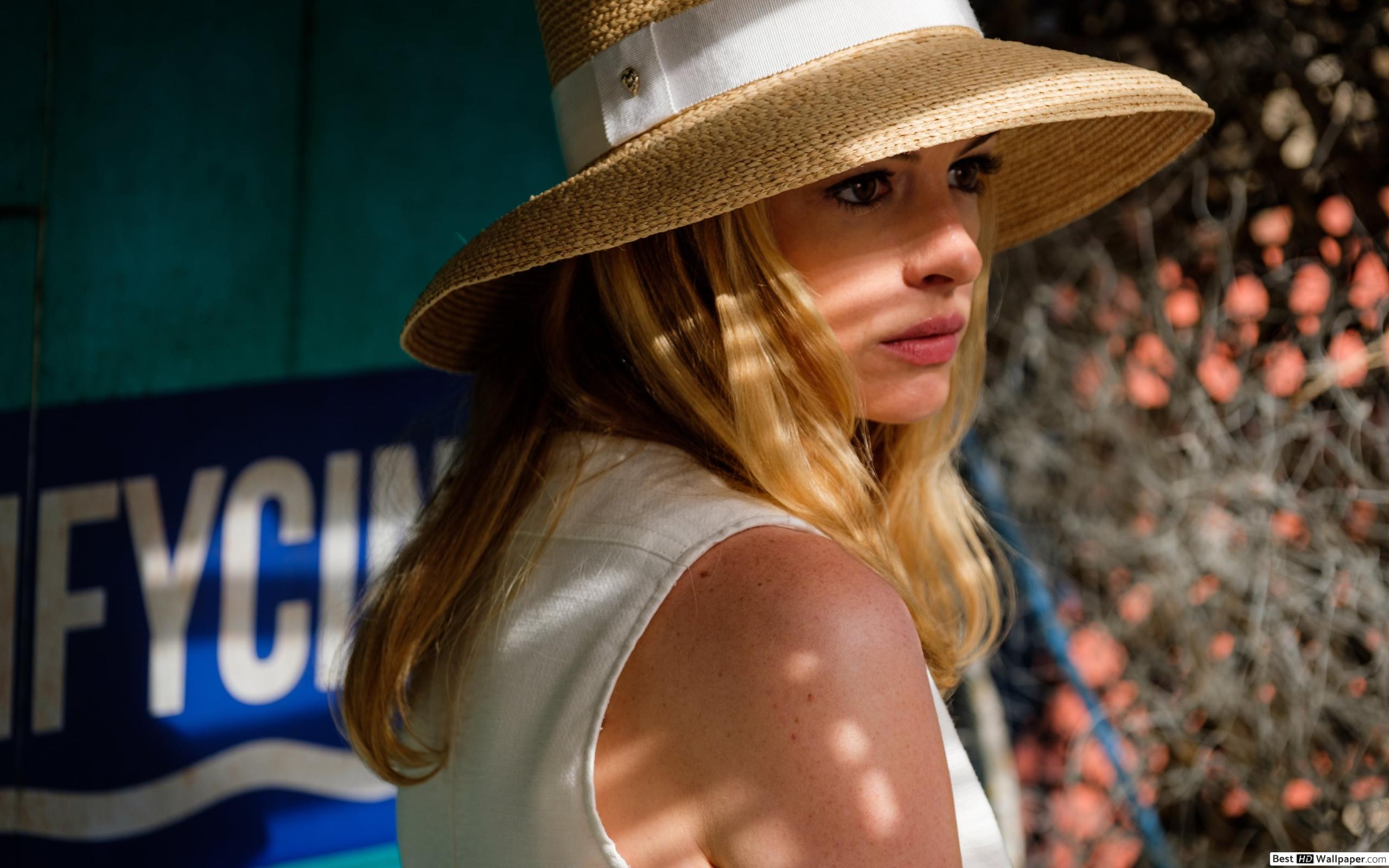 Serenity Matthew Mcconaughey E Anne Hathaway - HD Wallpaper 