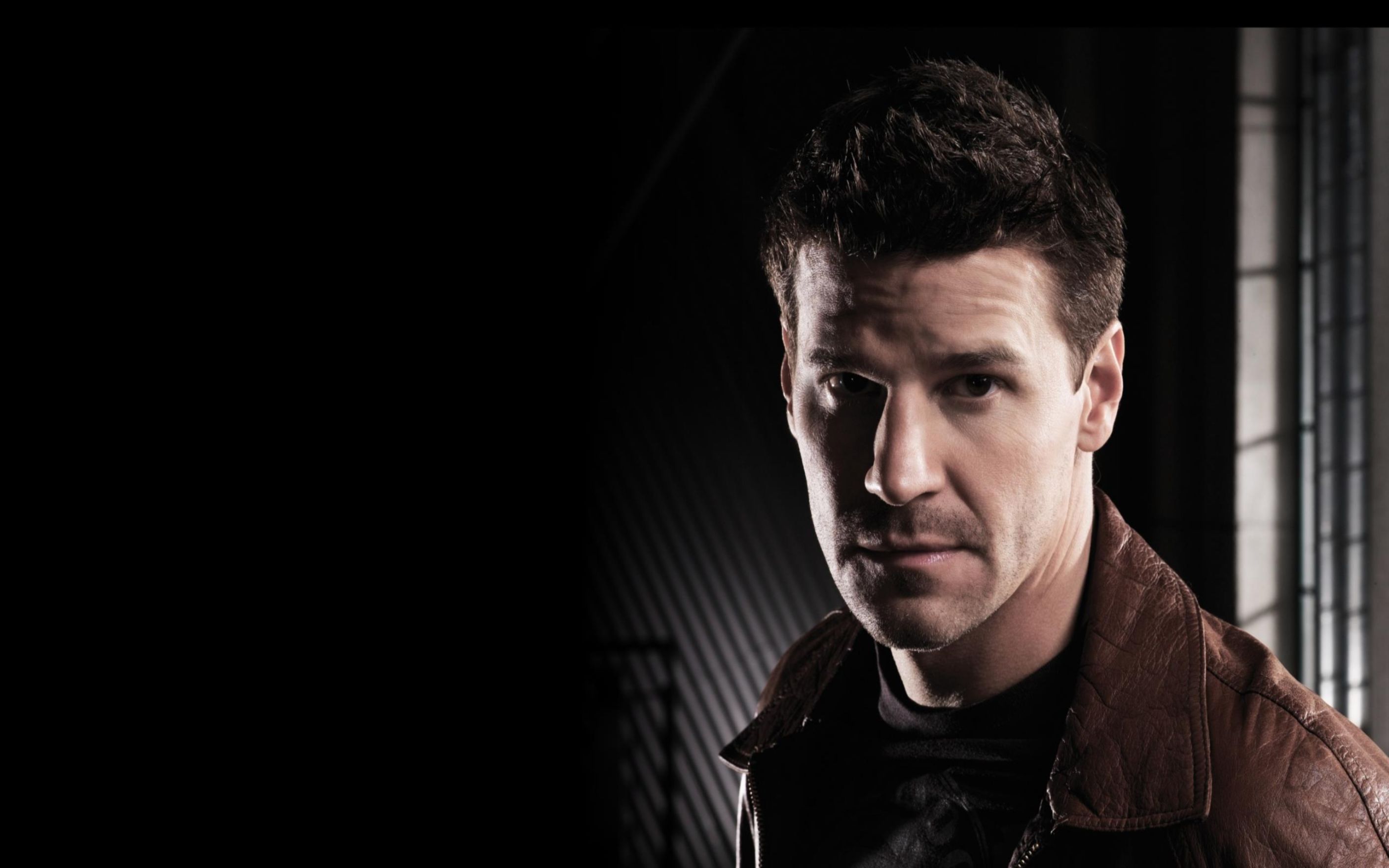 Download Free Hd Hollywood Actor David Boreanaz Wallpaper, - 2816x1760 Wallpaper Download Free Hd Hollywood Actor David Boreanaz Wallpaper, - 2816x1760 Wallpaper