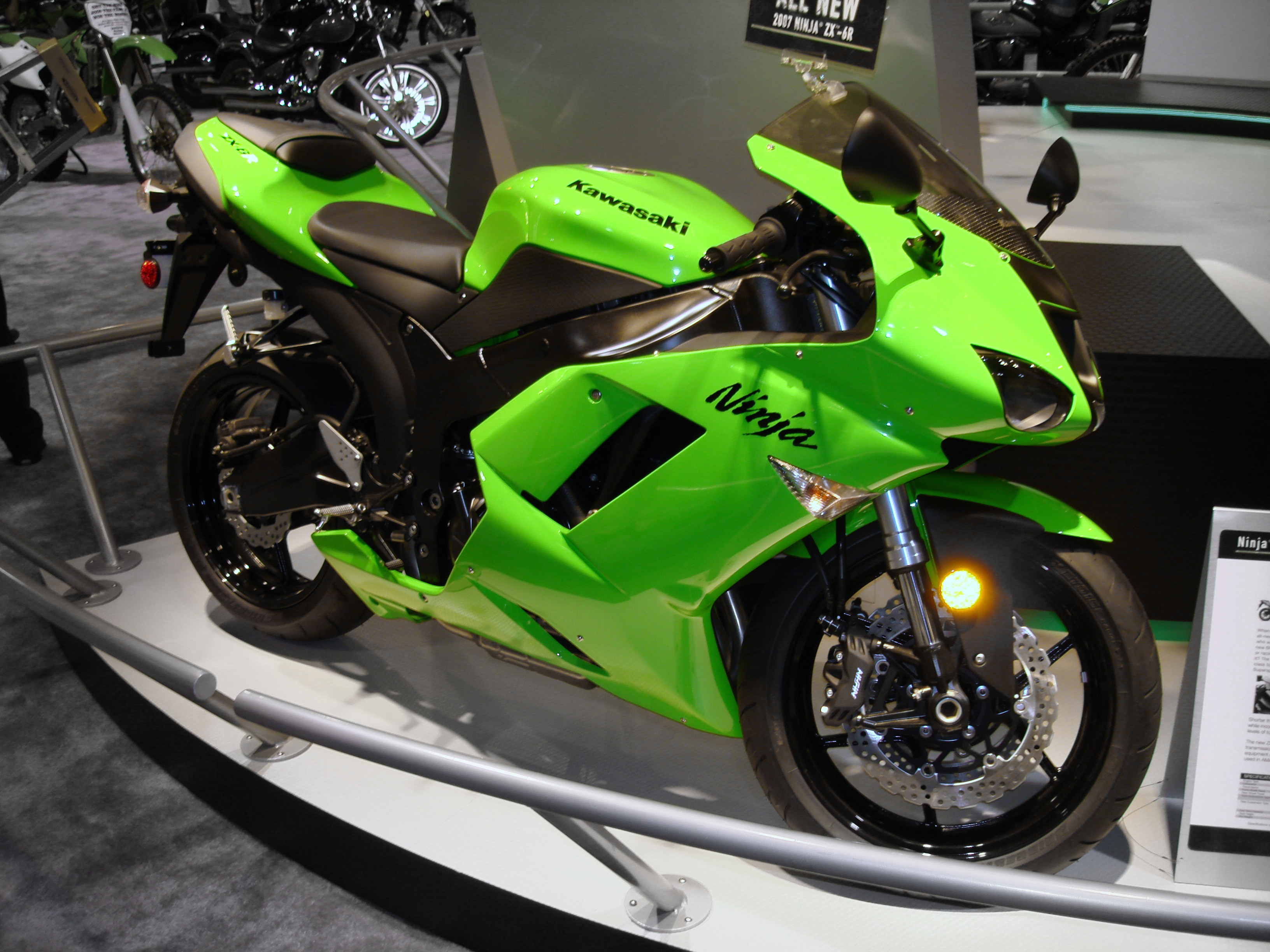Kawasaki Ninja Zx6r Kaufen - HD Wallpaper 