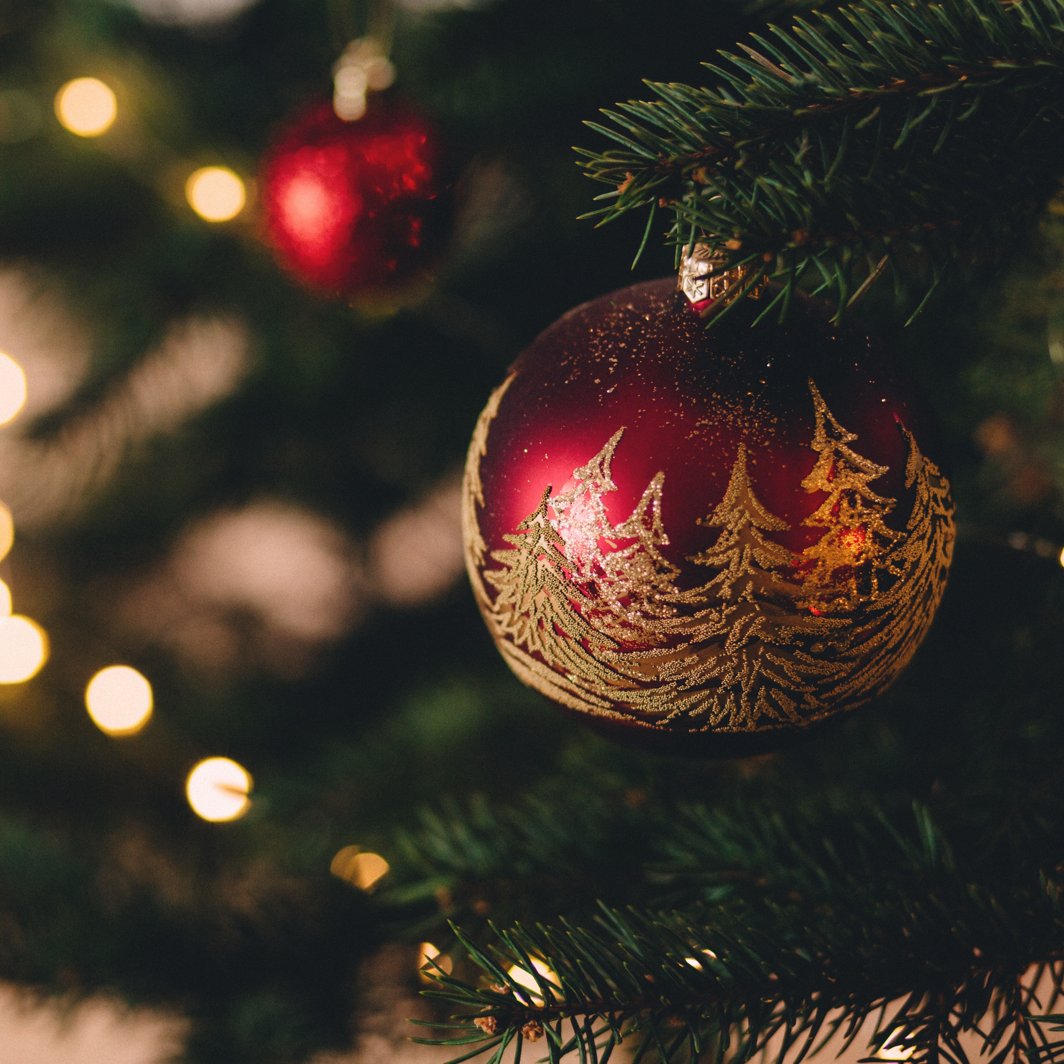 Wallpaper Christmas Tree, Ball, Decoration, New Year, - Ipad Pro 12.9 Christmas - HD Wallpaper 