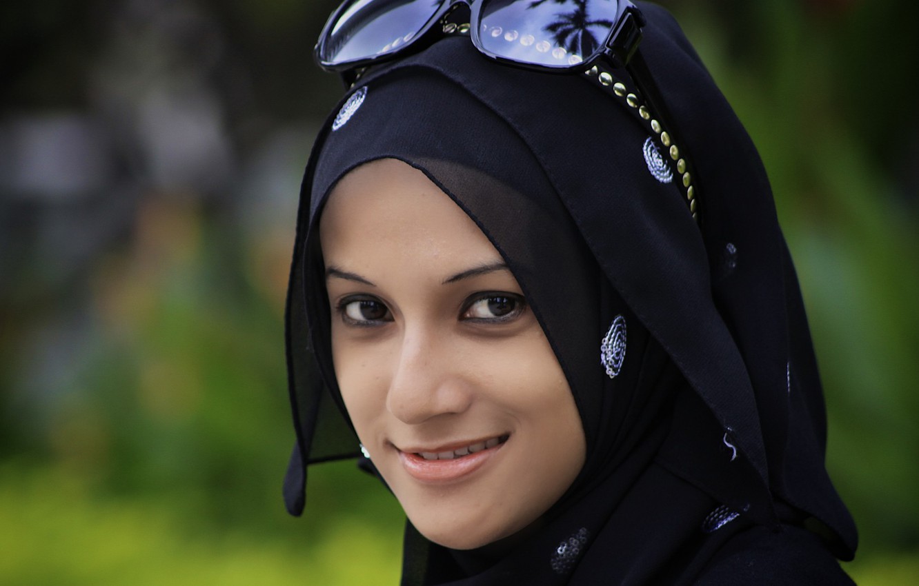 Photo Wallpaper Girl, Asian, Women, Hijab, Women-malaysian - Most Beautiful Black Muslim Girls In The World - HD Wallpaper 