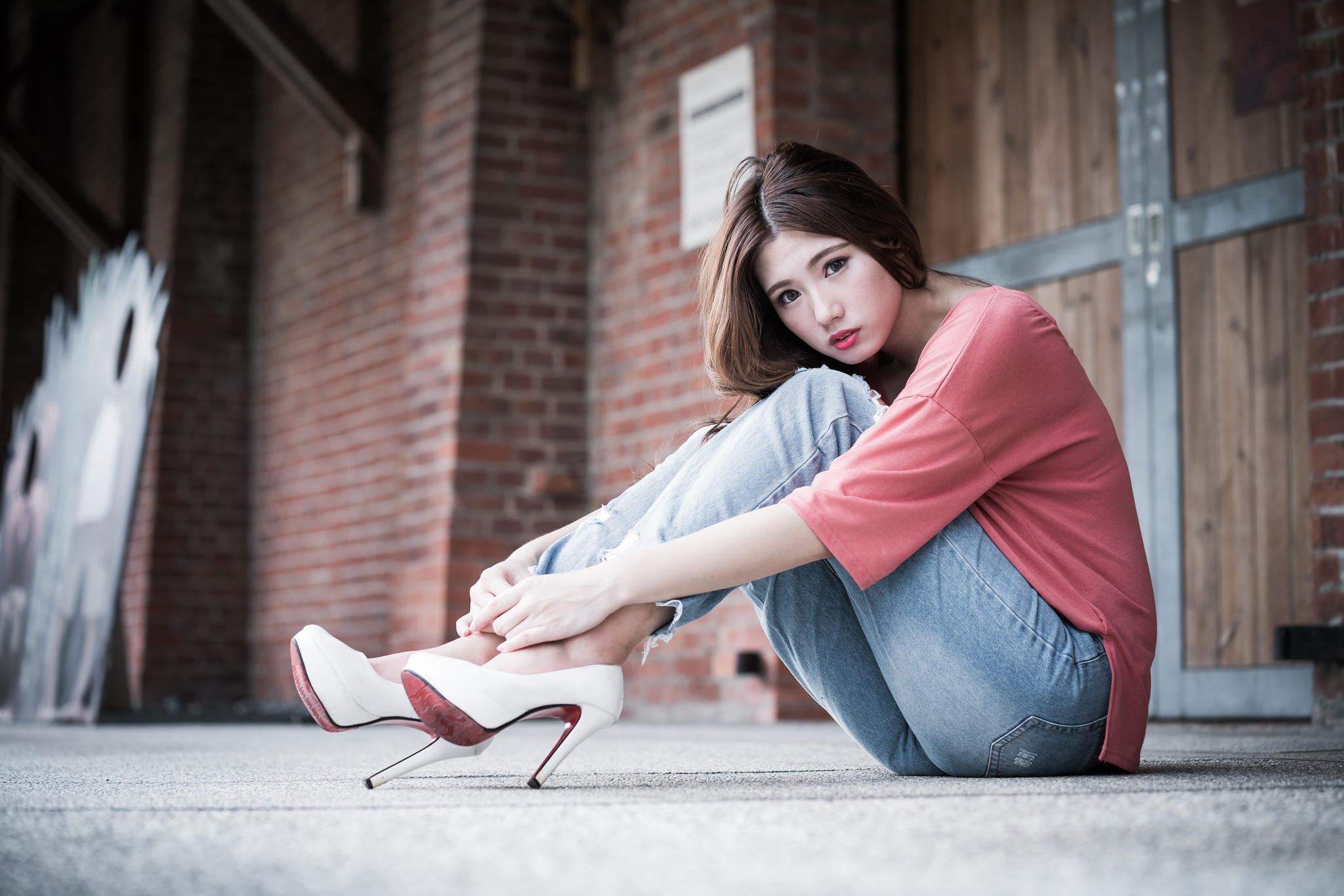 Asian Jeans High Heels - HD Wallpaper 