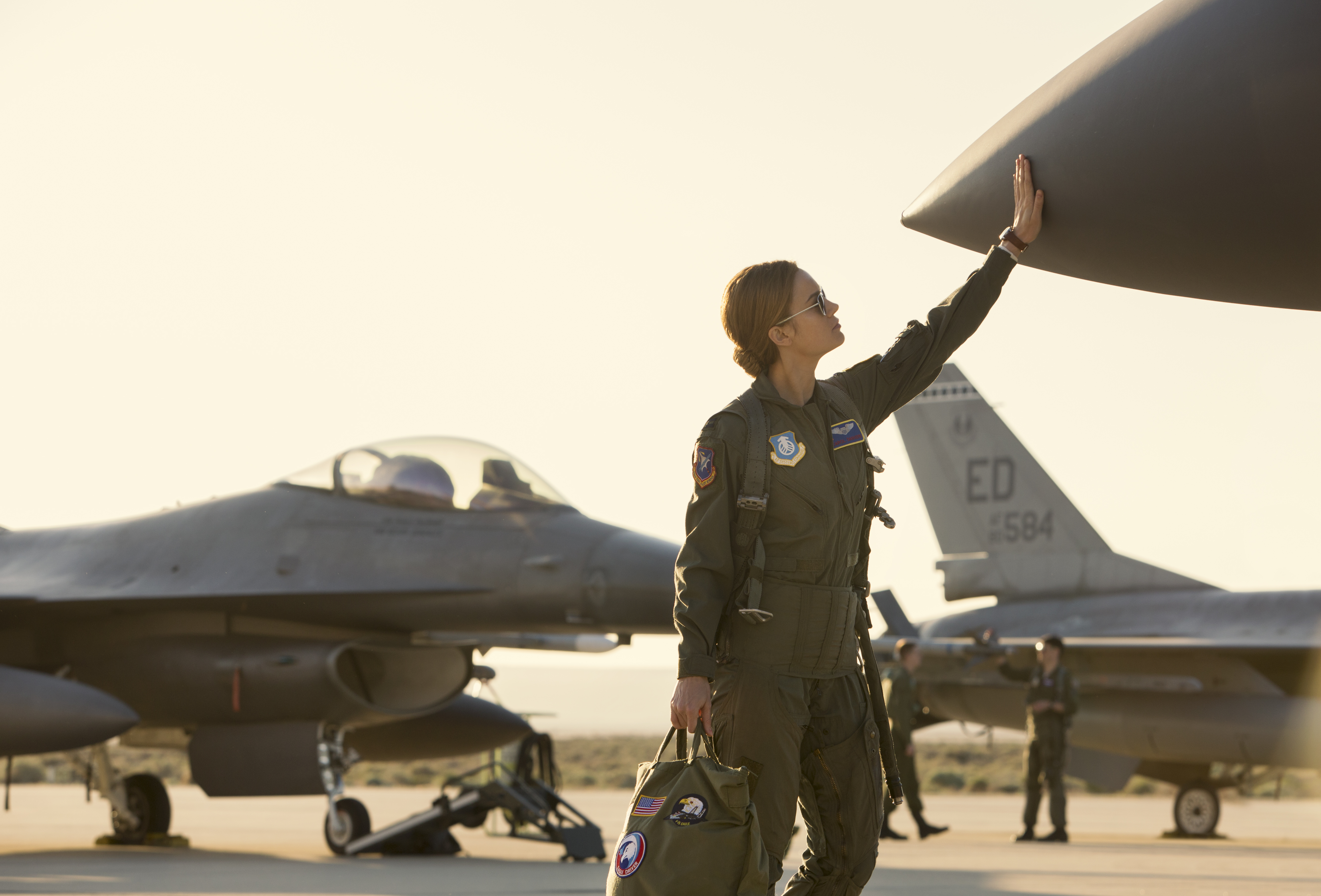 Captain Marvel Air Force Pilot - HD Wallpaper 