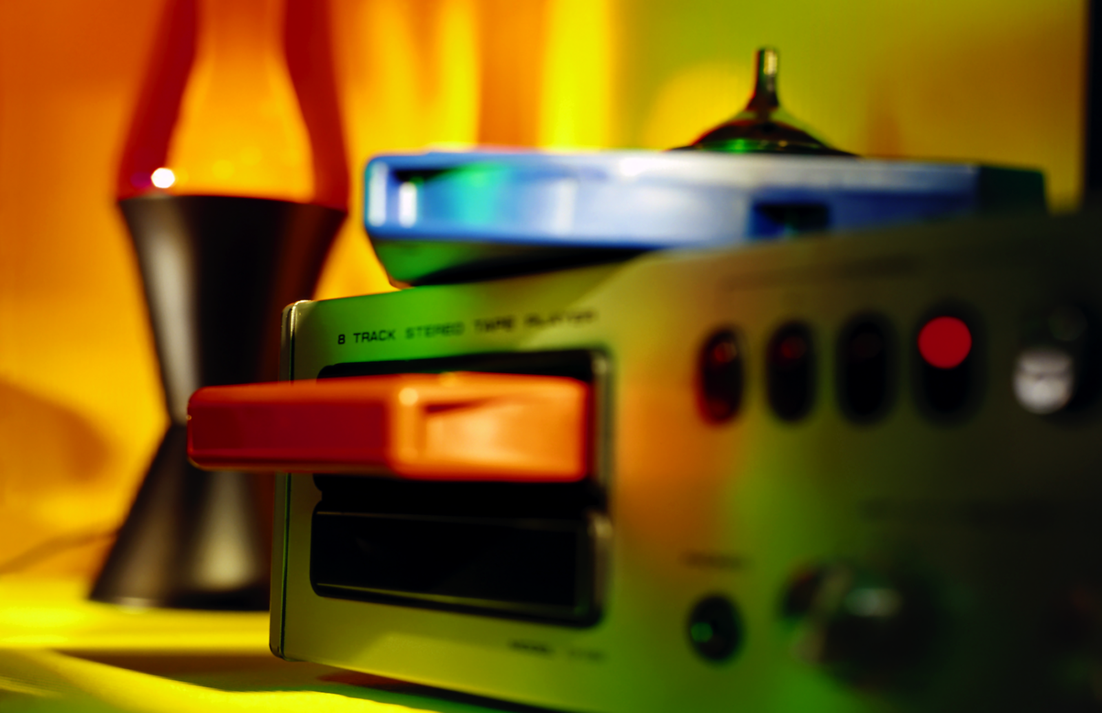Lava Lamp And Eight Track Wallpaper - 8 Track - HD Wallpaper 