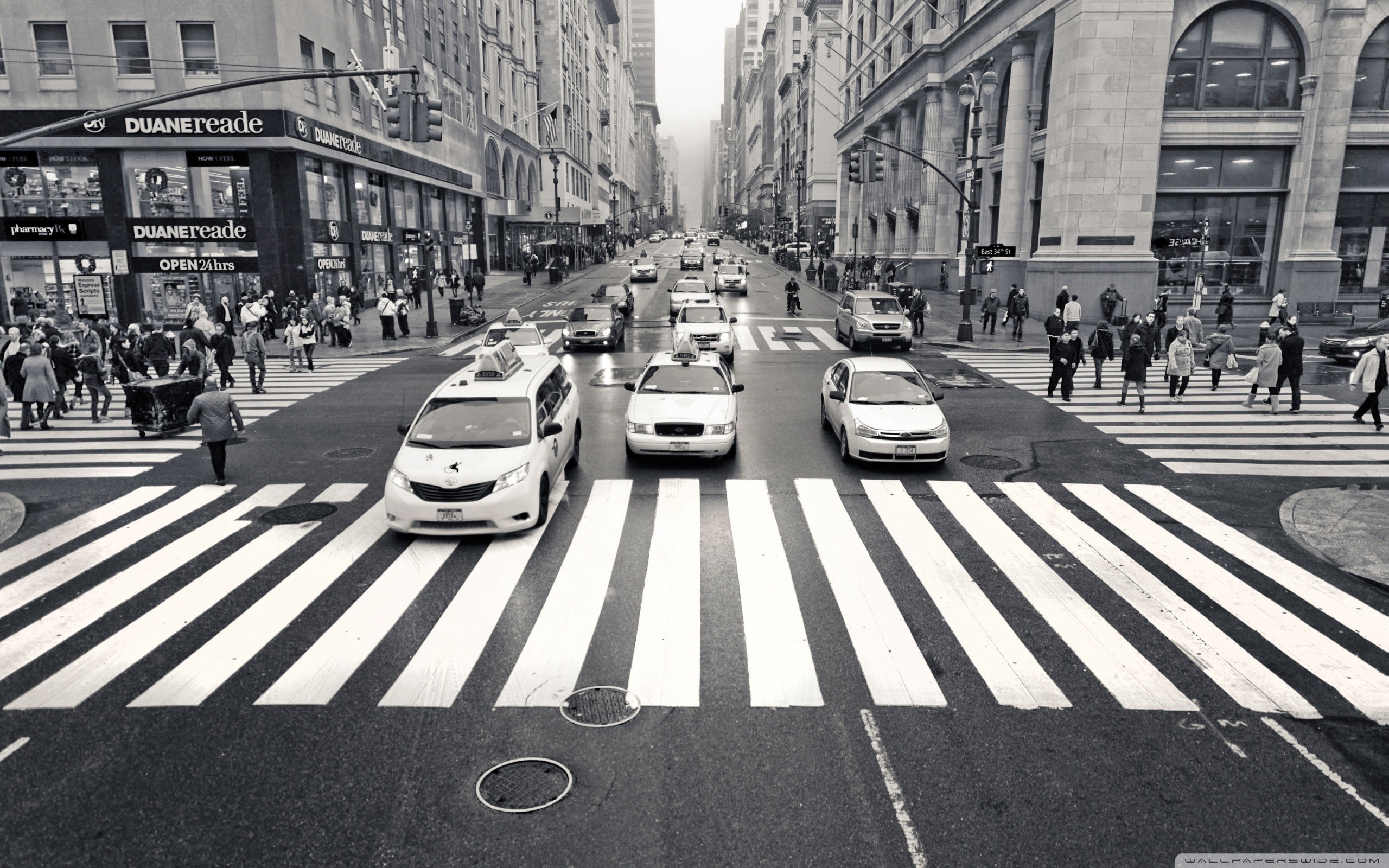 Wide - New York Street Wallpaper Black And White - HD Wallpaper 