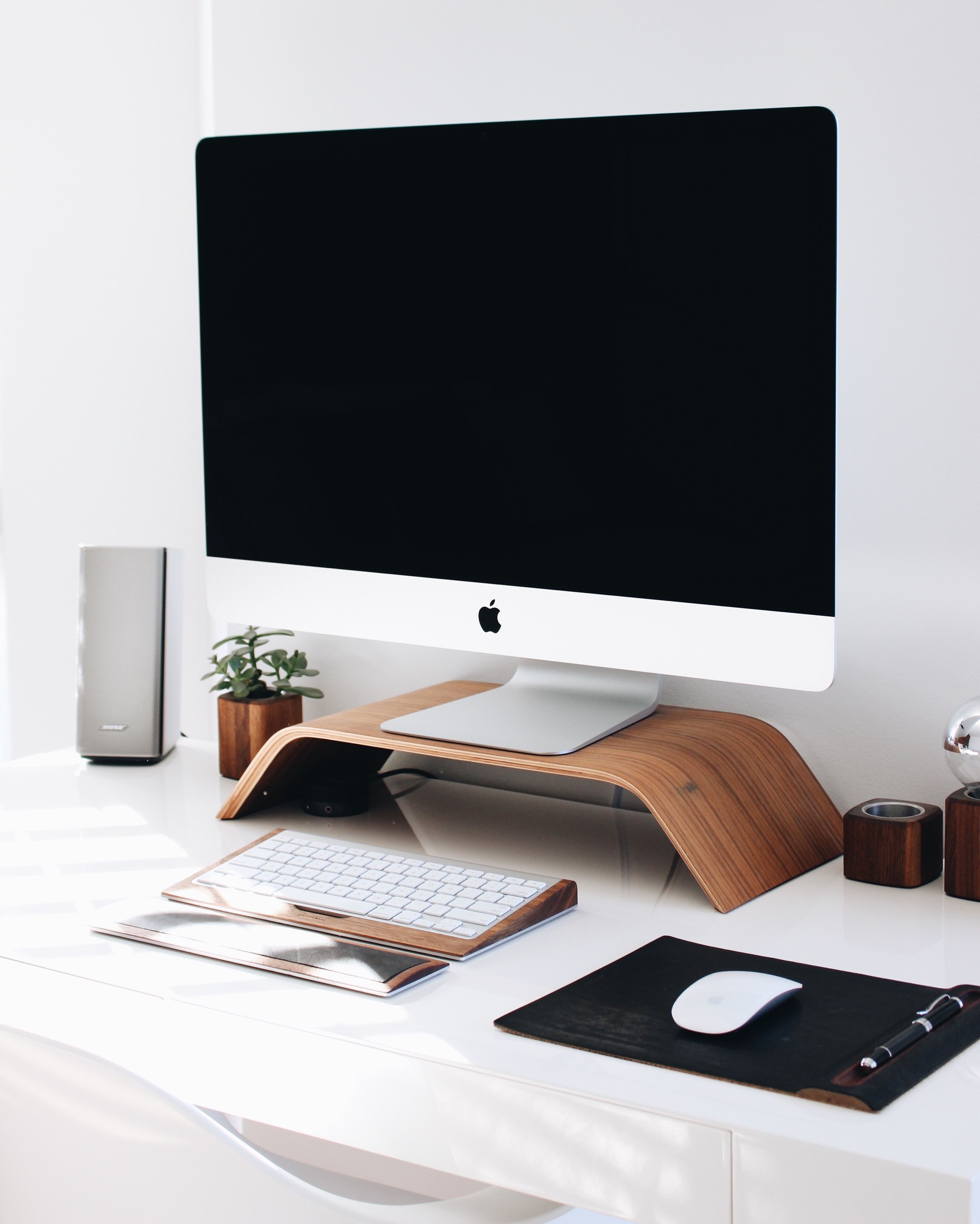 Imac Desk Setup Wallpapers - Apple - HD Wallpaper 