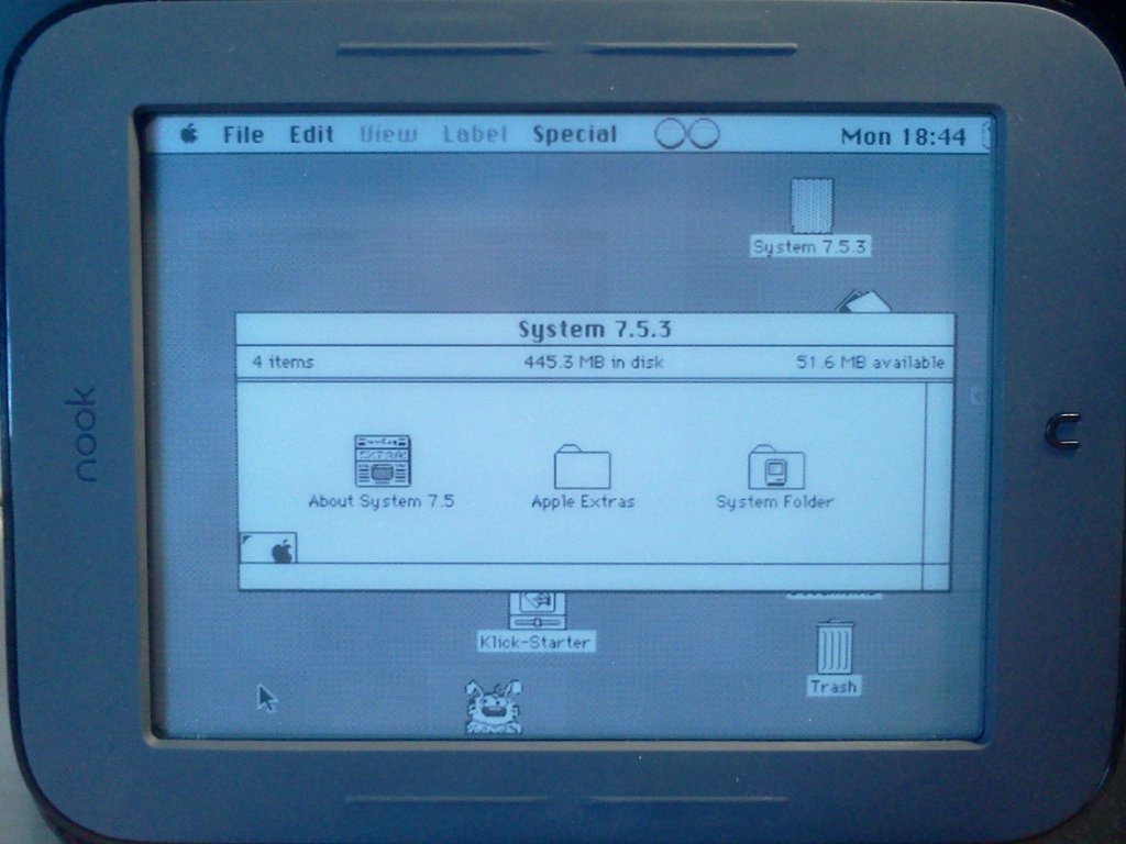 Classic Mac Wallpaper - Feature Phone - HD Wallpaper 