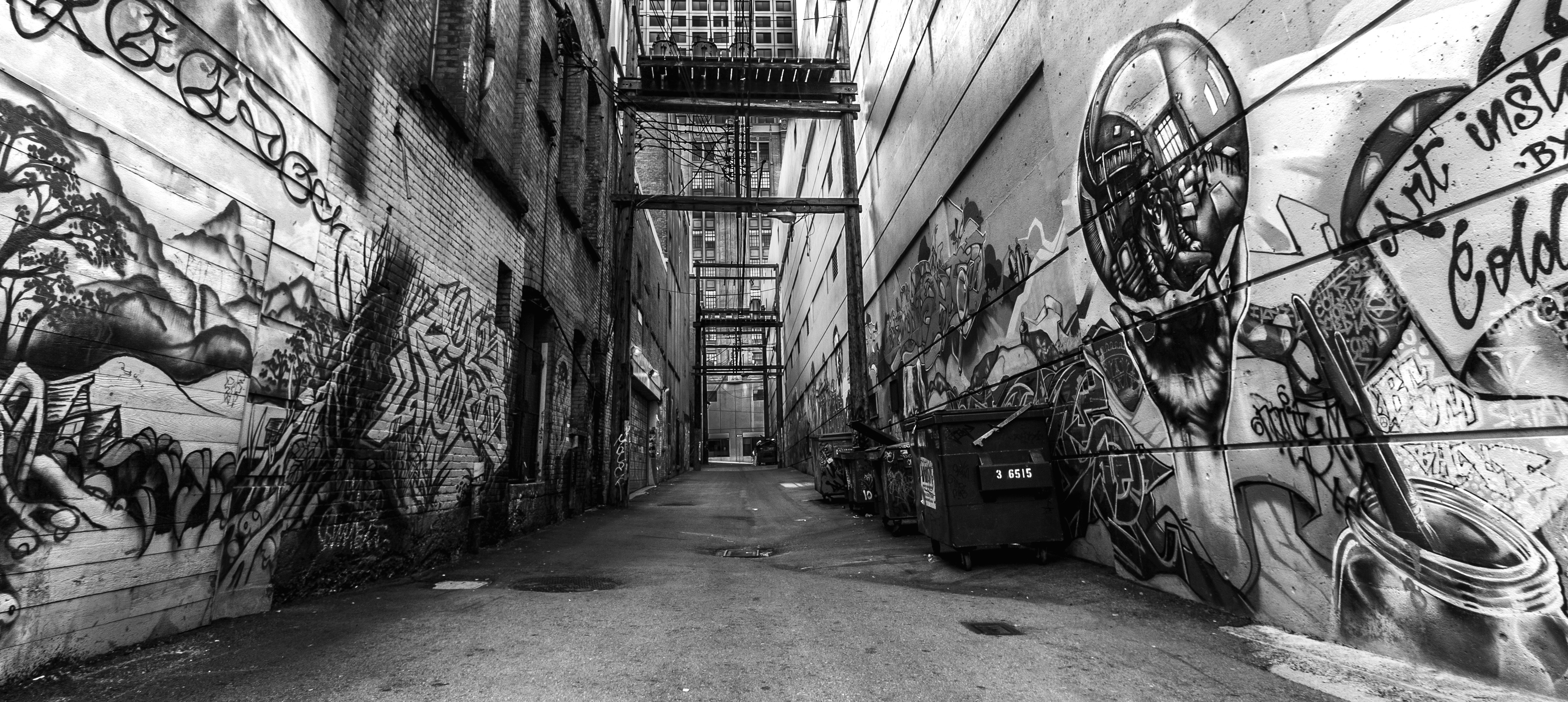 Black And White Graffiti Wall - HD Wallpaper 