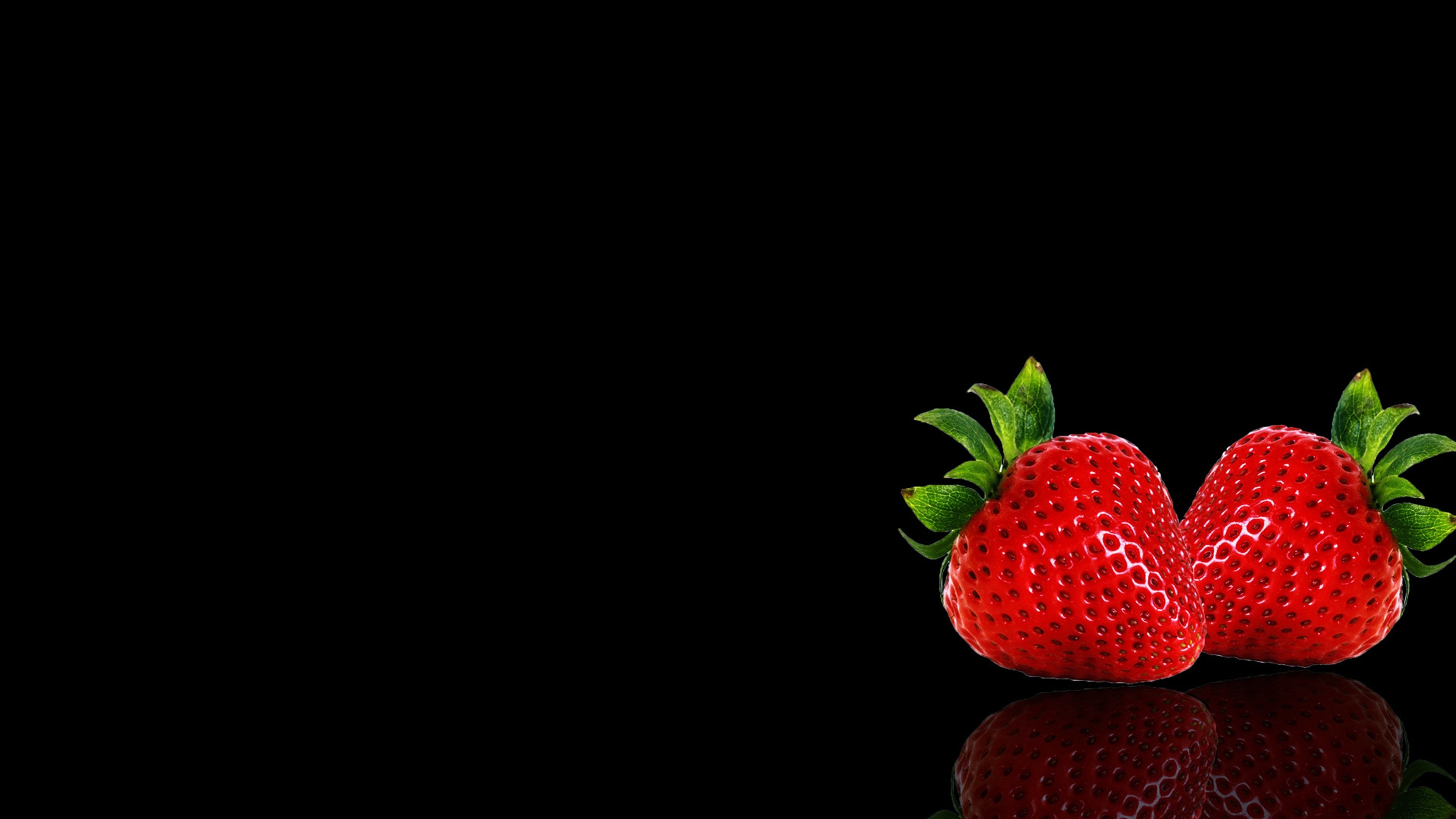 3840x2160, Apple Background Black Fruits Wallpapers - Strawberry - HD Wallpaper 
