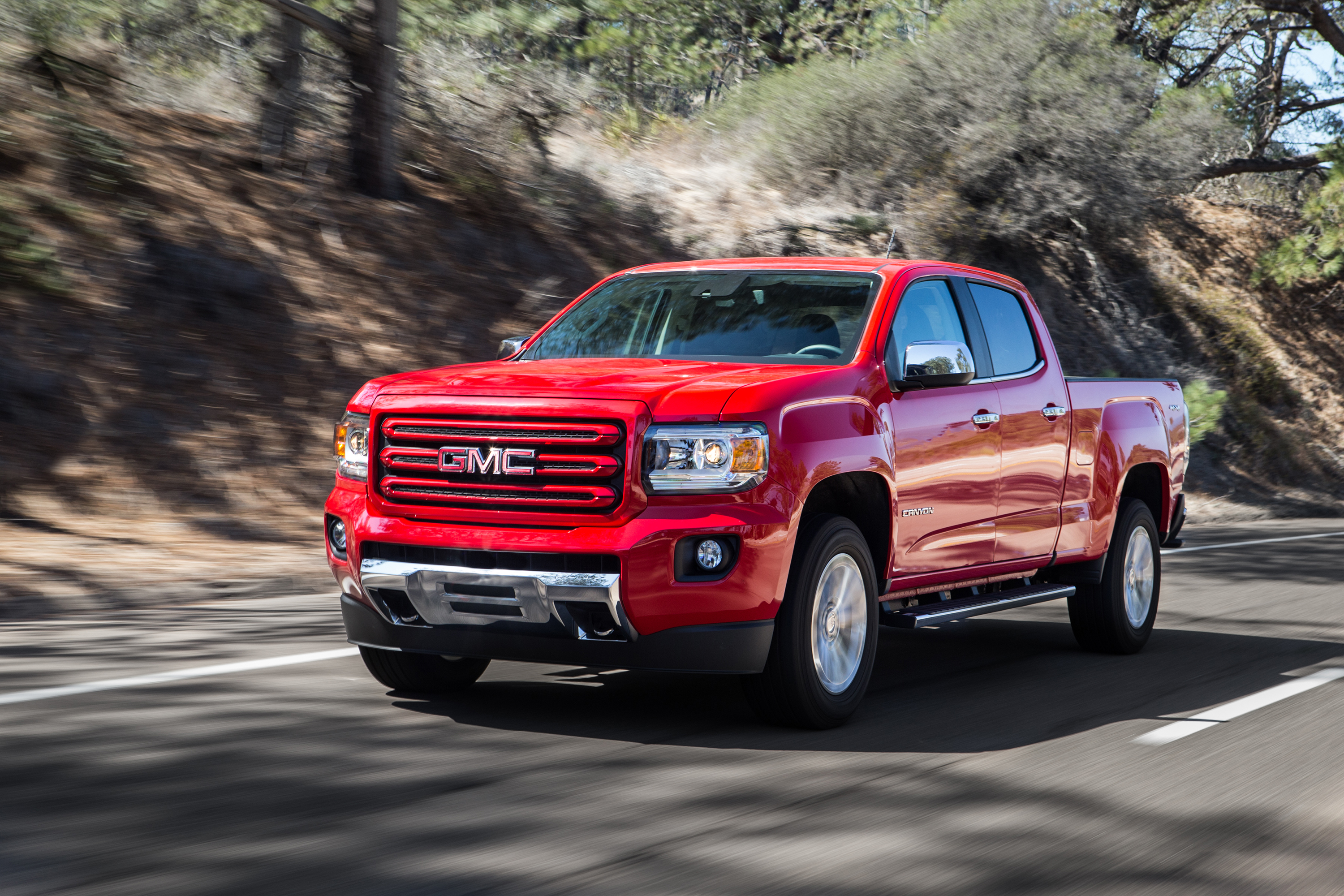 Gmc Canyon Wallpaper - 2016 Gmc Canyon All Terrain Red - HD Wallpaper 