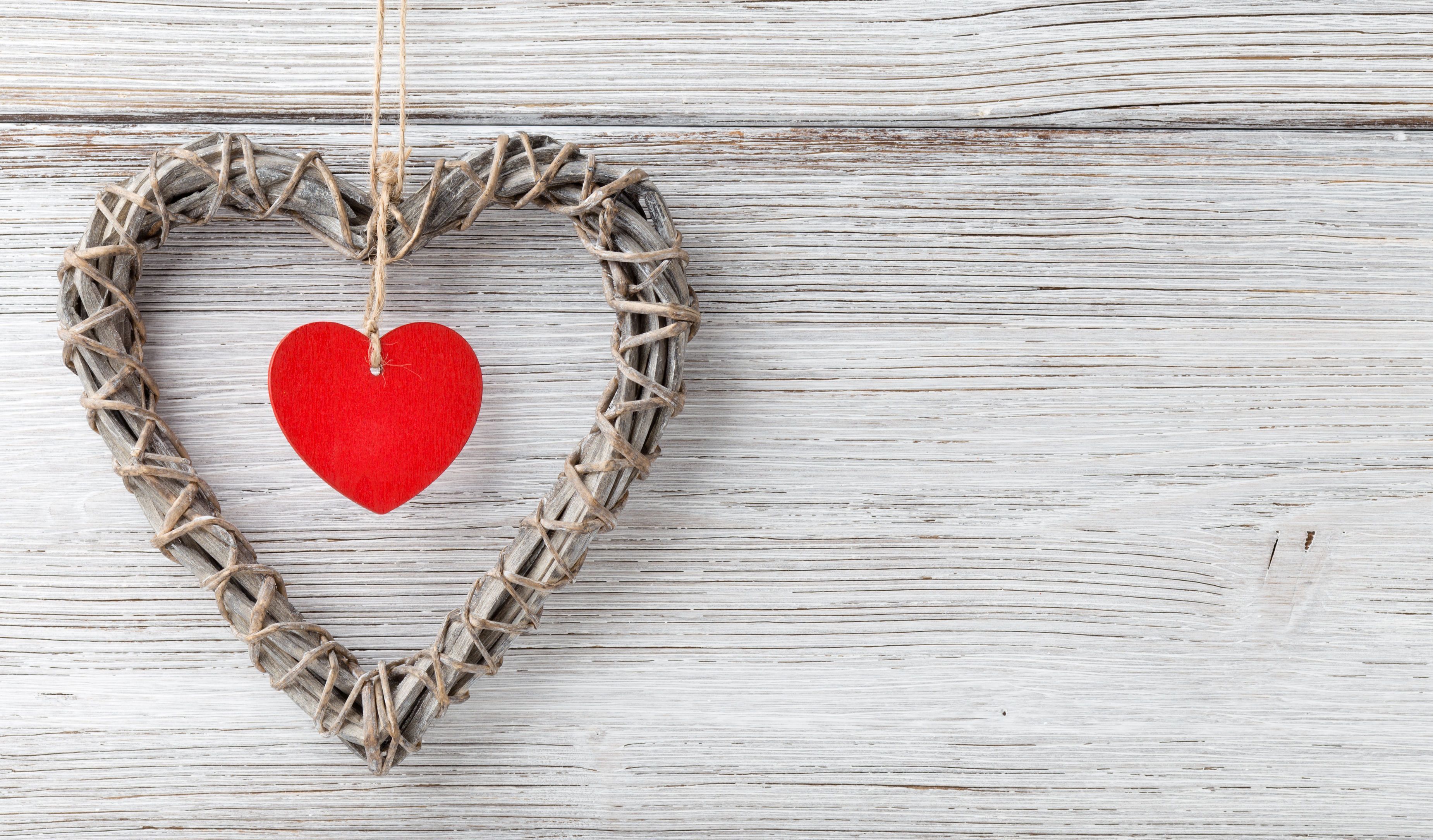 Valentines Day Background Free Wood - HD Wallpaper 