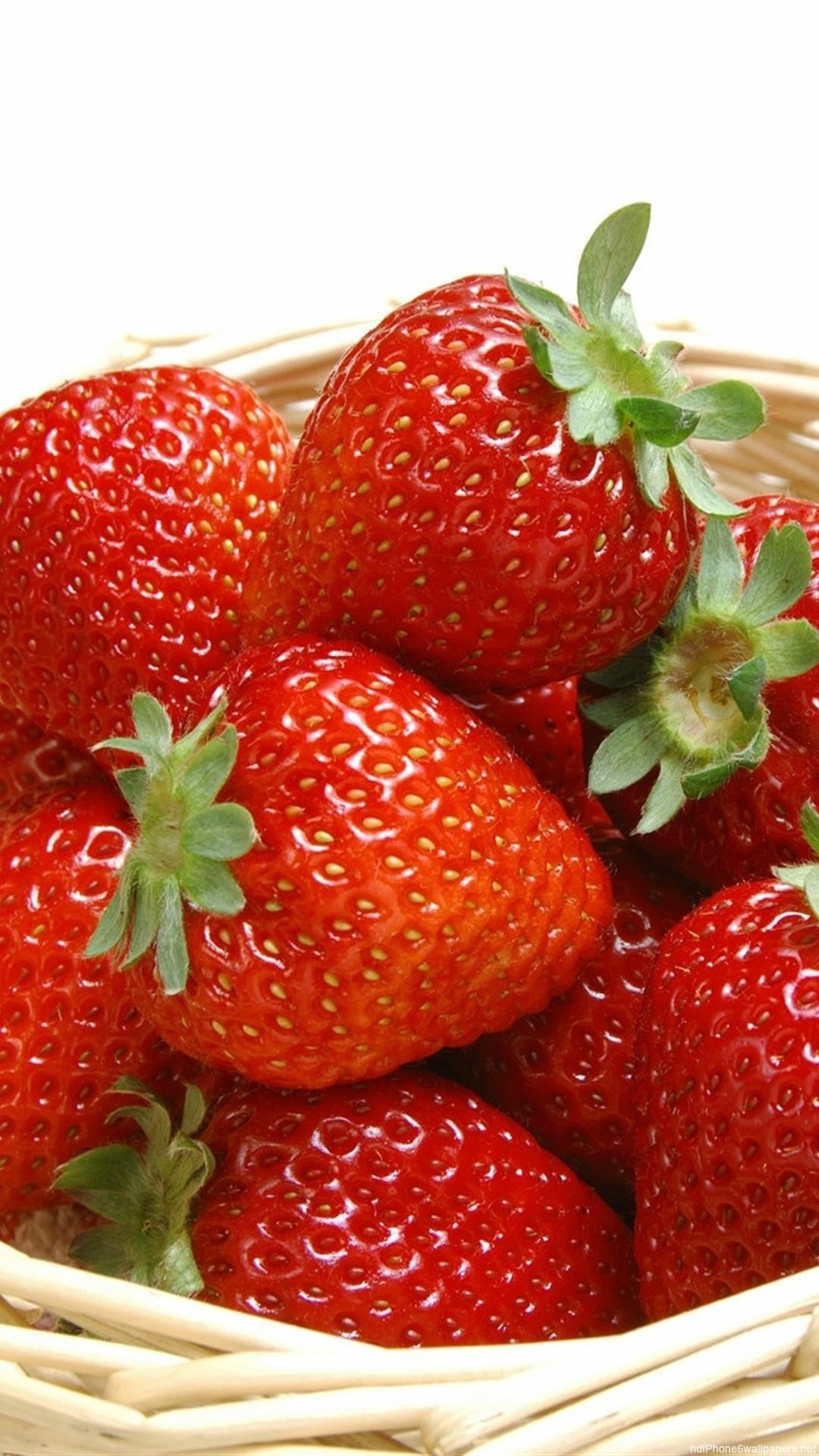 Strawberry Food Iphone 6 Wallpapers Hd - Basket Of Strawberries - HD Wallpaper 