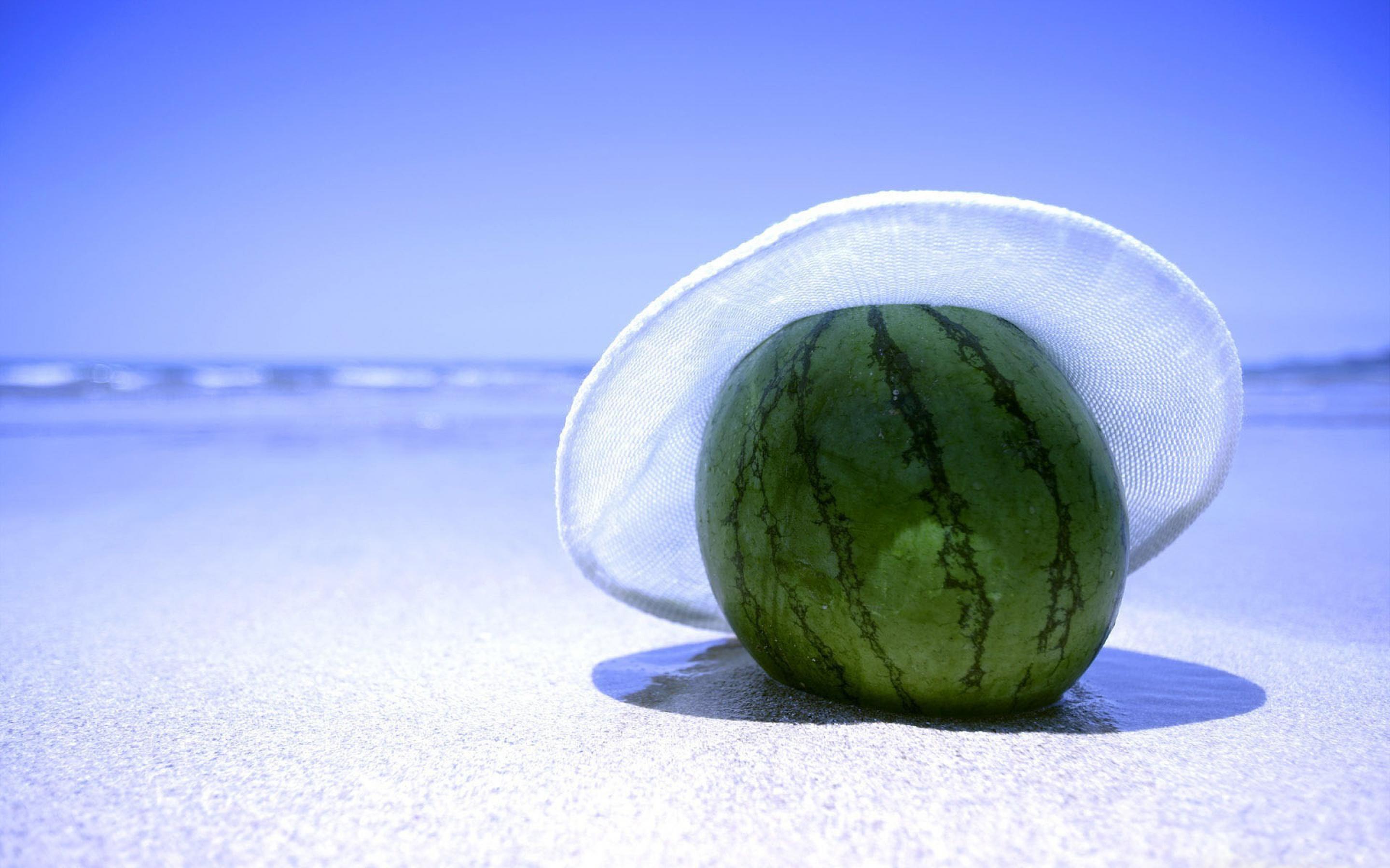 Hd Watermelon Beach Photo Download Wallpaper - Koyal Name - HD Wallpaper 