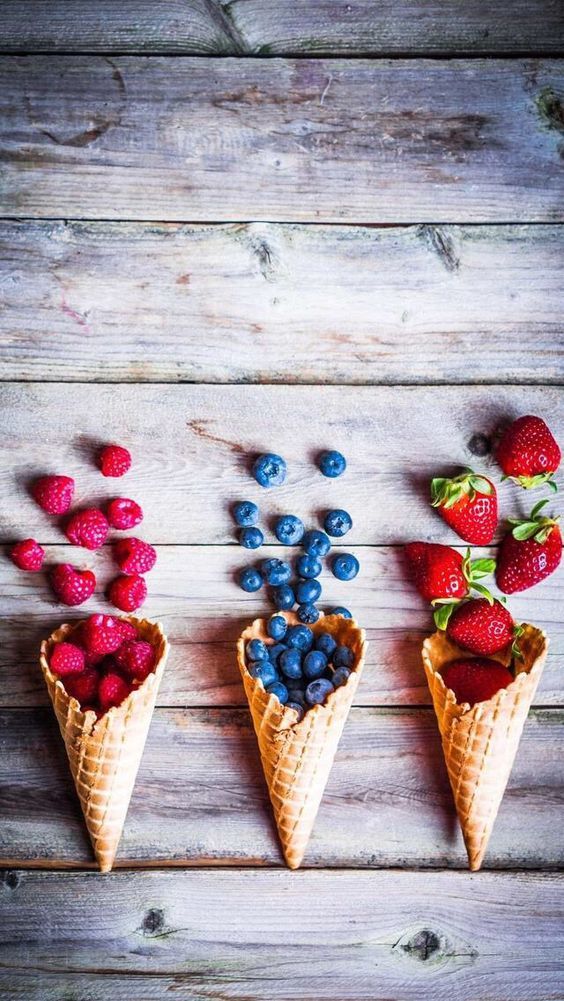 Fruit, Strawberry, And Food Image - Food Wallpaper Fruit - HD Wallpaper 