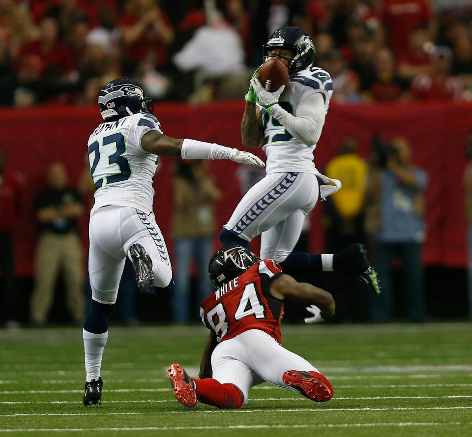 Earl Thomas Patrols The Deep Middle For Seattle - Sprint Football - HD Wallpaper 